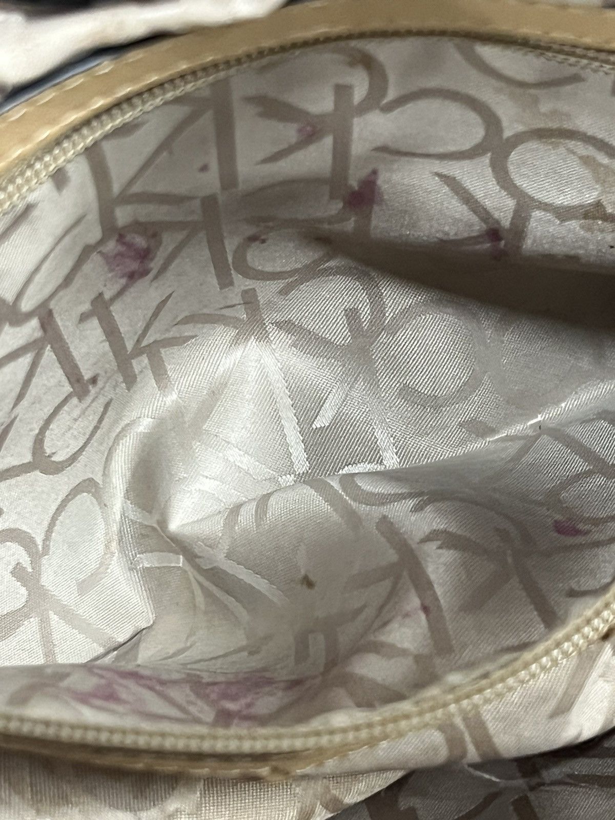 Calvin Klein Calvin Klein Monogram Handbag Size ONE SIZE - 6 Thumbnail