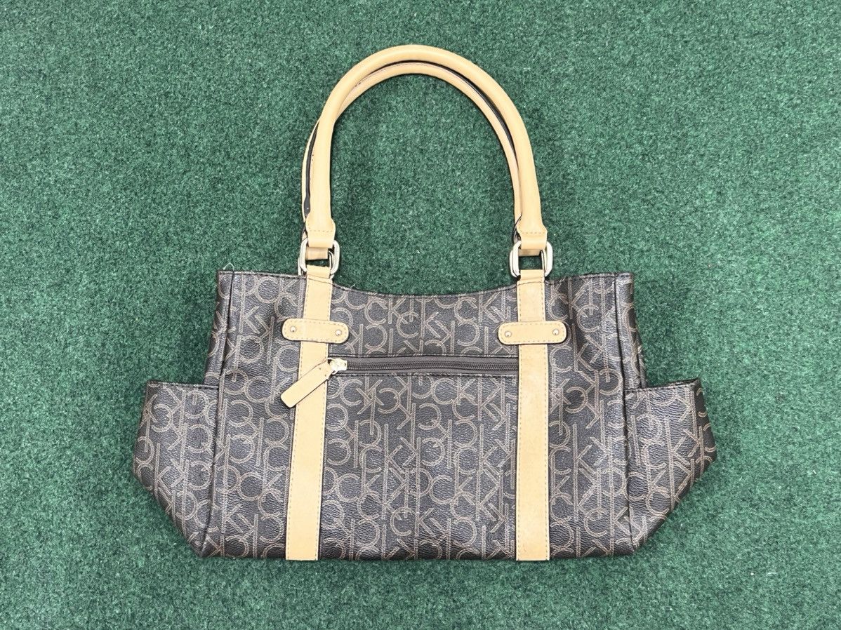 Calvin Klein Calvin Klein Monogram Handbag Size ONE SIZE - 3 Thumbnail