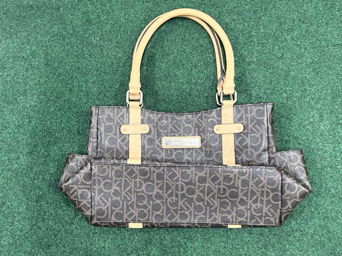 Calvin Klein Calvin Klein Monogram Handbag Size ONE SIZE - 1 Thumbnail