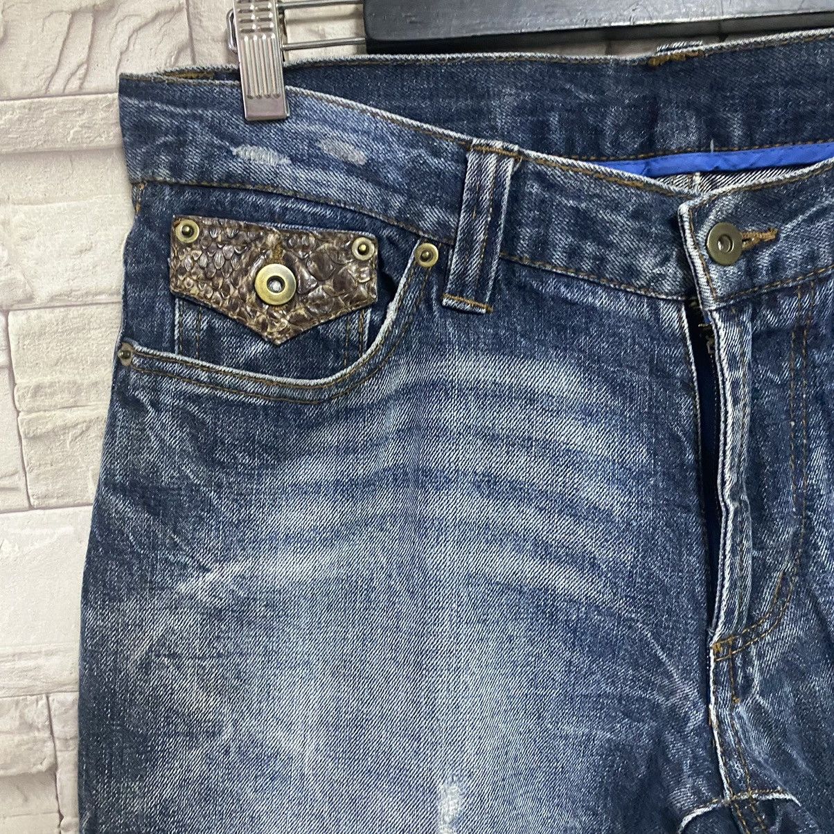Takeo Kikuchi Takeo Kikuchi Denim Snake Skin Flap Flare Jeans Size US 33 - 8 Thumbnail