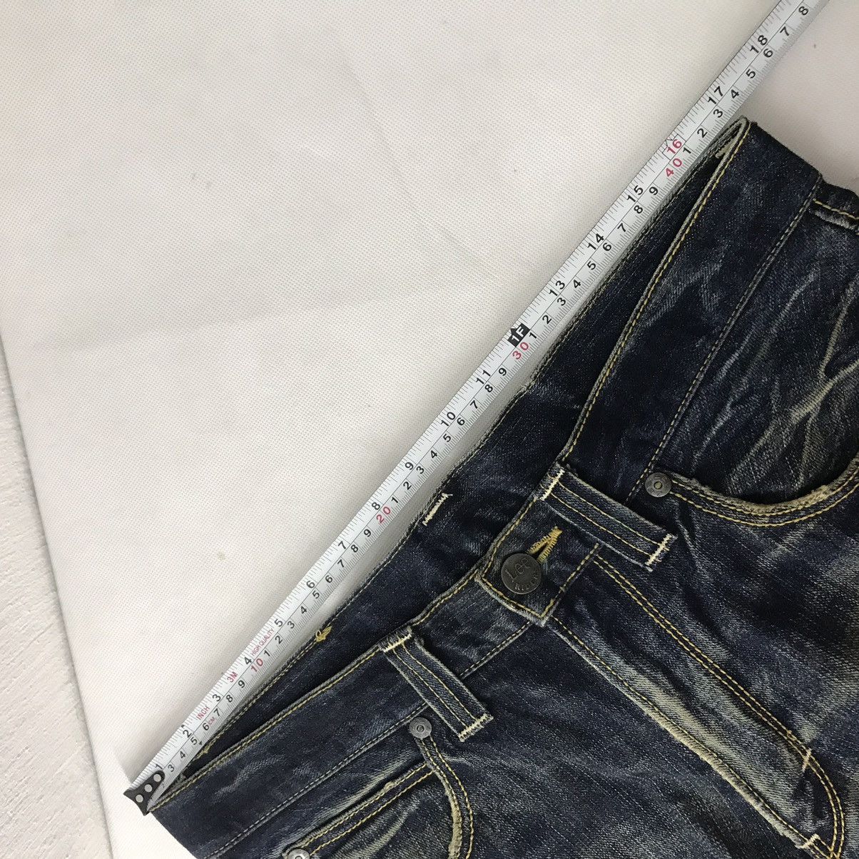 Lee Lee Raiders Bootcut Distressed Japan denim pants Size US 32 / EU 48 - 11 Thumbnail