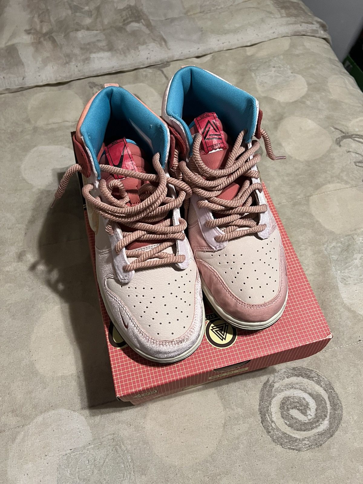 social status strawberry milk