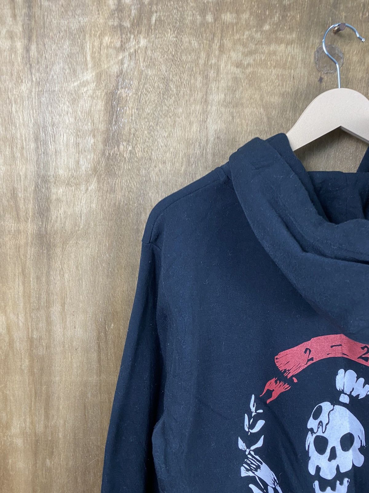 Seditionaries DLL skull punk seditionaries Cross Sweaters hoodie #2487 Size US M / EU 48-50 / 2 - 3 Thumbnail