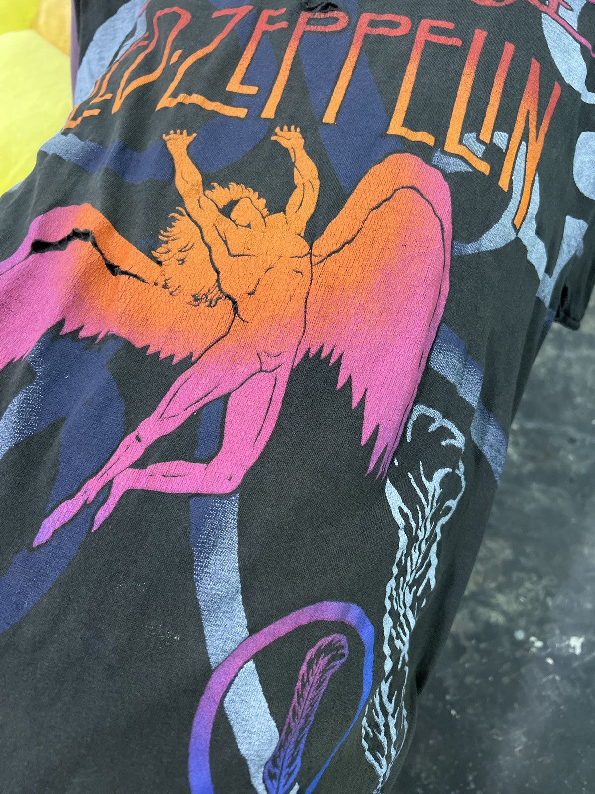 Vintage Led Zeppelin All Over Print Shirt with 4-Logo Backprint Size US L / EU 52-54 / 3 - 3 Thumbnail