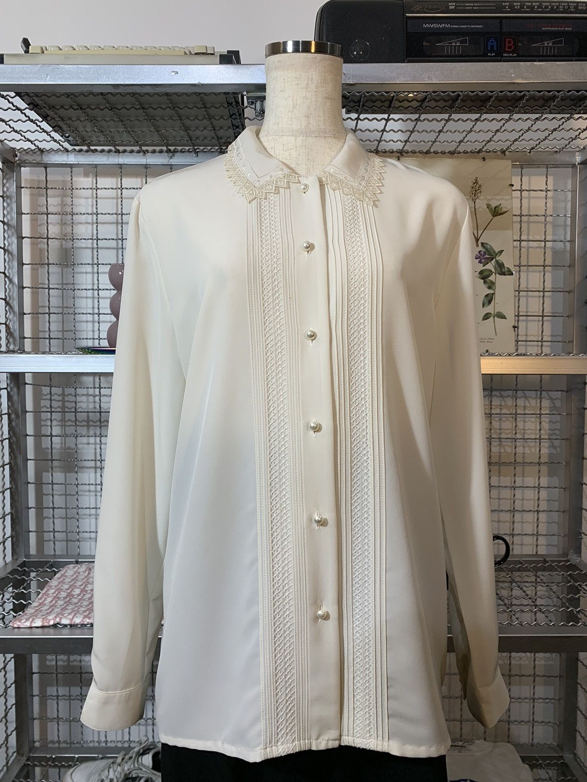 Burberry Vintage Burberrys Lace detailed Button-Up Size US S / EU 44-46 / 1 - 7 Thumbnail