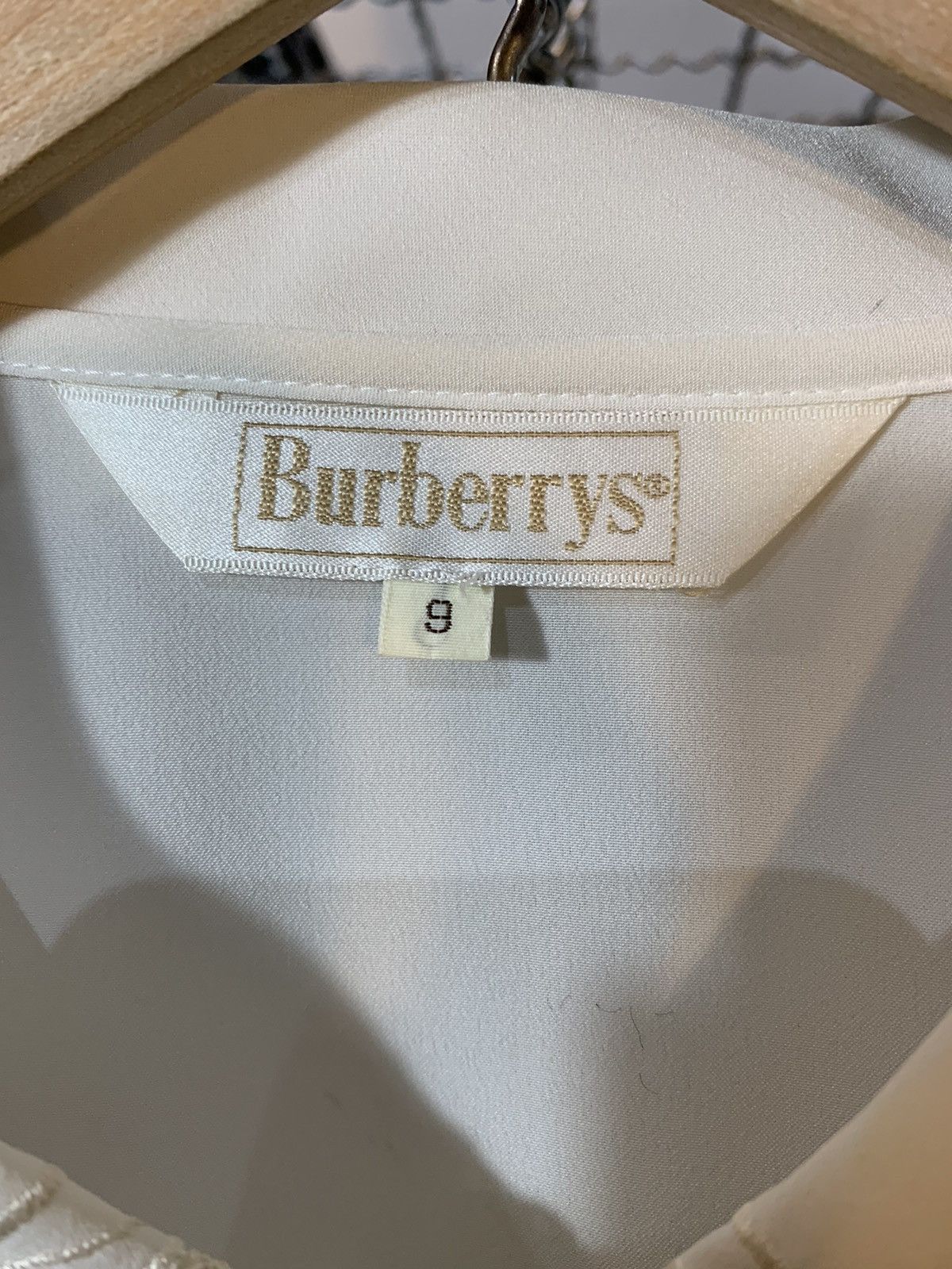Burberry Vintage Burberrys Lace detailed Button-Up Size US S / EU 44-46 / 1 - 3 Thumbnail