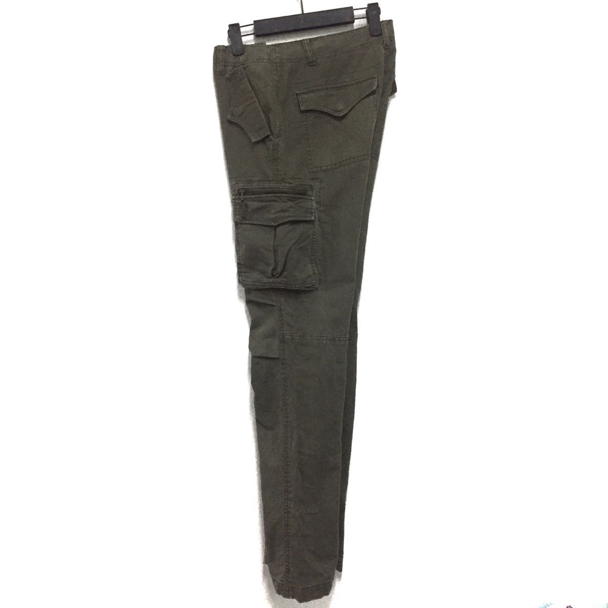 Japanese Brand 🔥🔥🔥 Cargo pants multi pocket parachute / airborne style Size US 32 / EU 48 - 7 Thumbnail