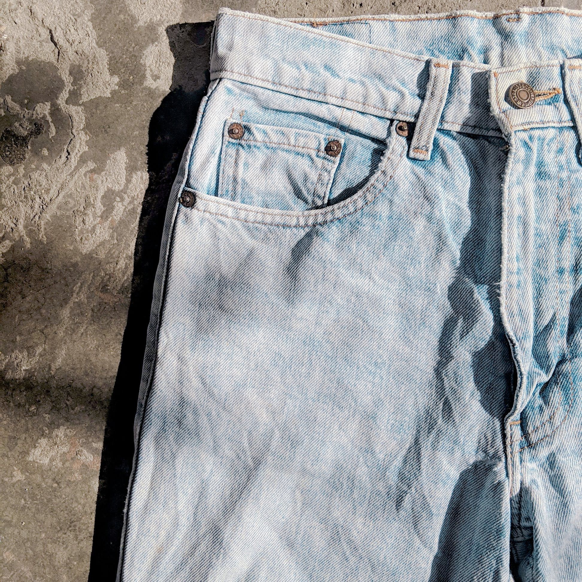 Levi's W28 Vintage Levis Faded Denim Distressed Jeans Lightwash Size US 28 / EU 44 - 3 Thumbnail