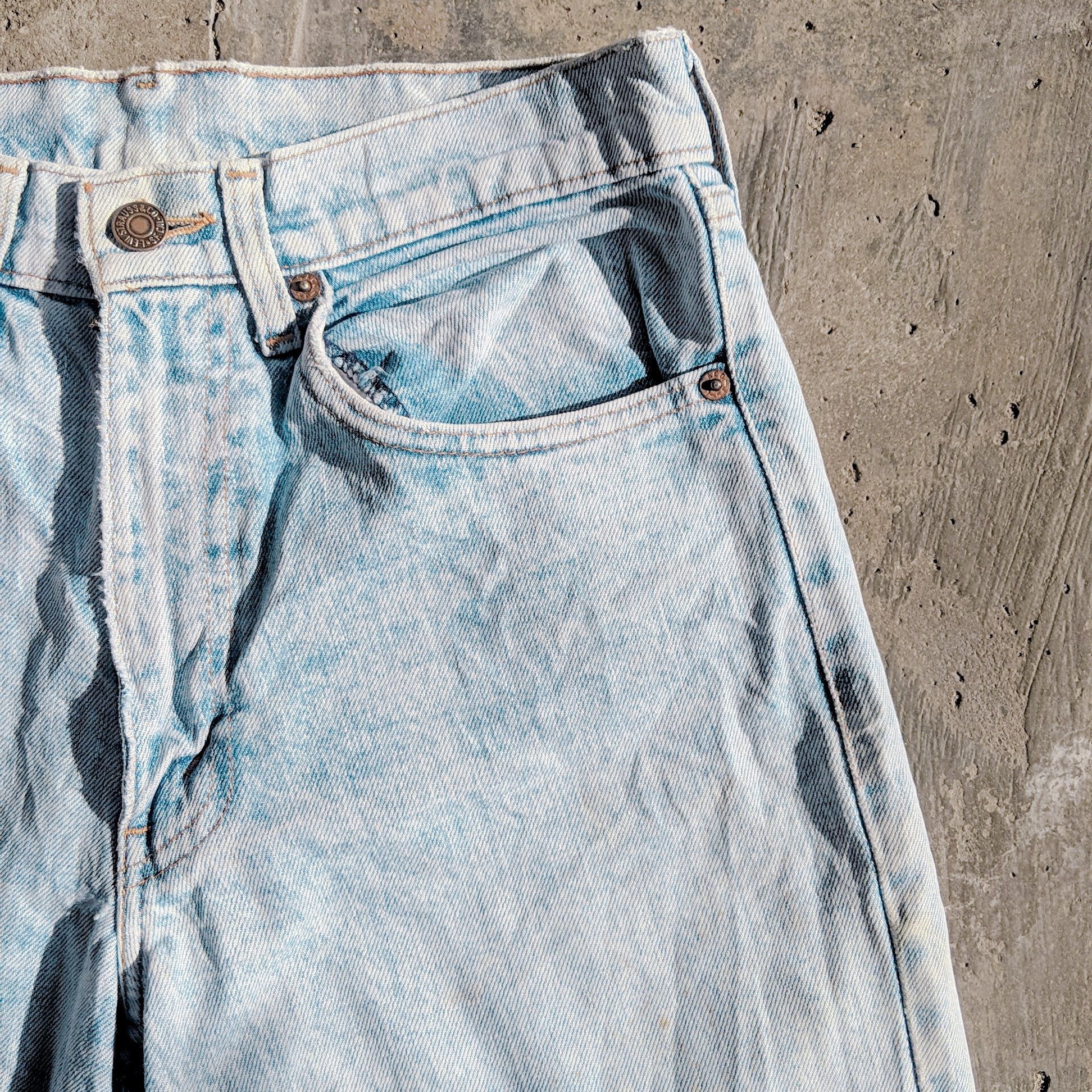 Levi's W28 Vintage Levis Faded Denim Distressed Jeans Lightwash Size US 28 / EU 44 - 4 Thumbnail