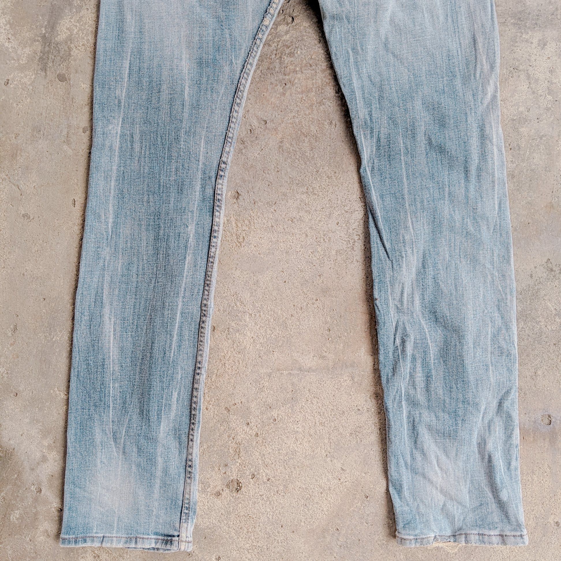 Japanese Brand × Jean × Vintage Vintage VILLAND Faded Distressed Jean Denim Pants W32 Size US 32 / EU 48 - 11 Thumbnail