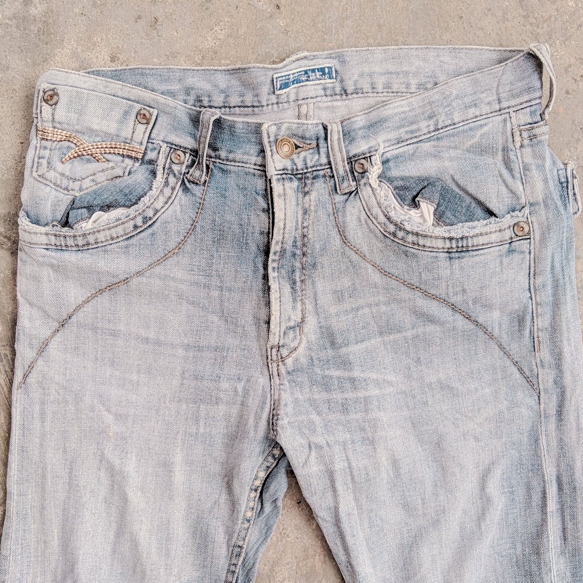 Japanese Brand × Jean × Vintage Vintage VILLAND Faded Distressed Jean Denim Pants W32 Size US 32 / EU 48 - 3 Thumbnail