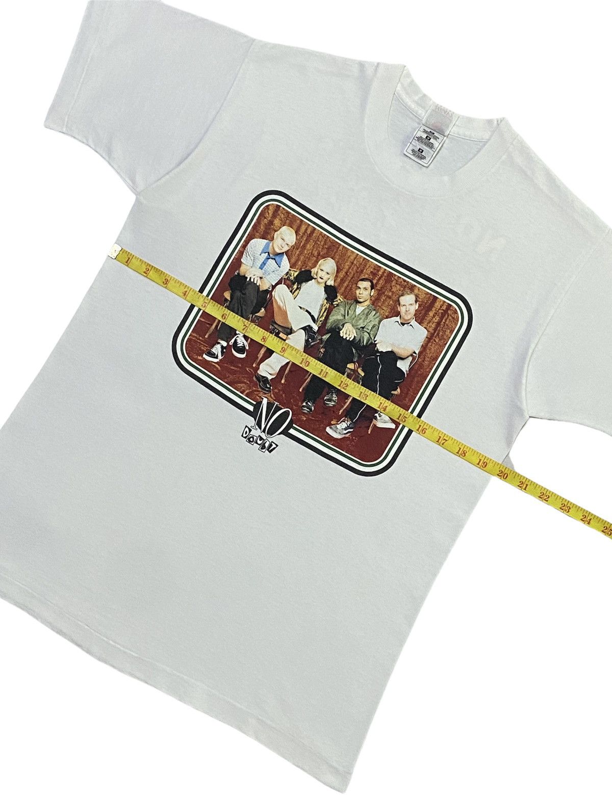 Band Tees Vintage 90s NO DOUBT Tragic Kingdom Tour Size US M / EU 48-50 / 2 - 4 Thumbnail