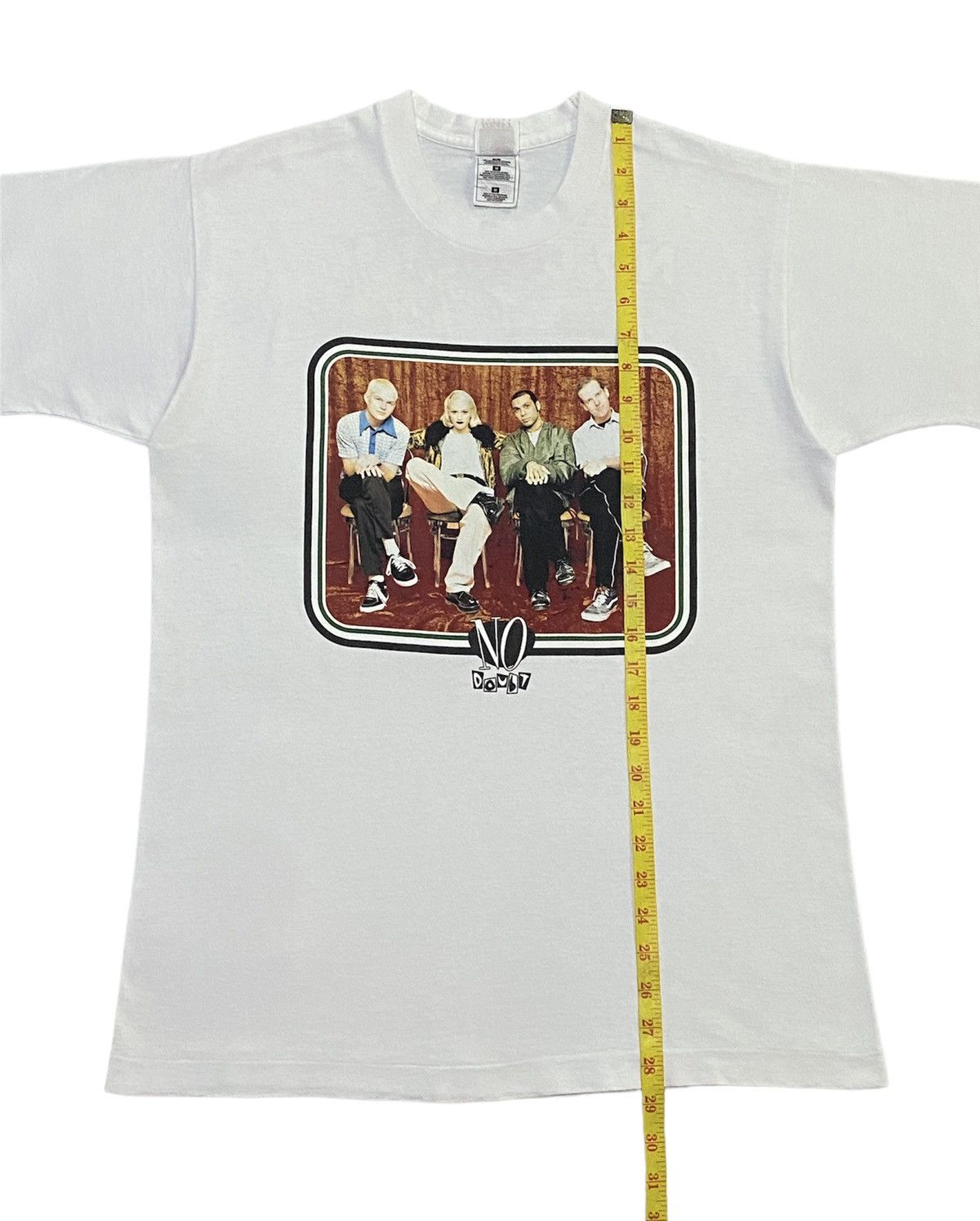 Band Tees Vintage 90s NO DOUBT Tragic Kingdom Tour Size US M / EU 48-50 / 2 - 5 Thumbnail