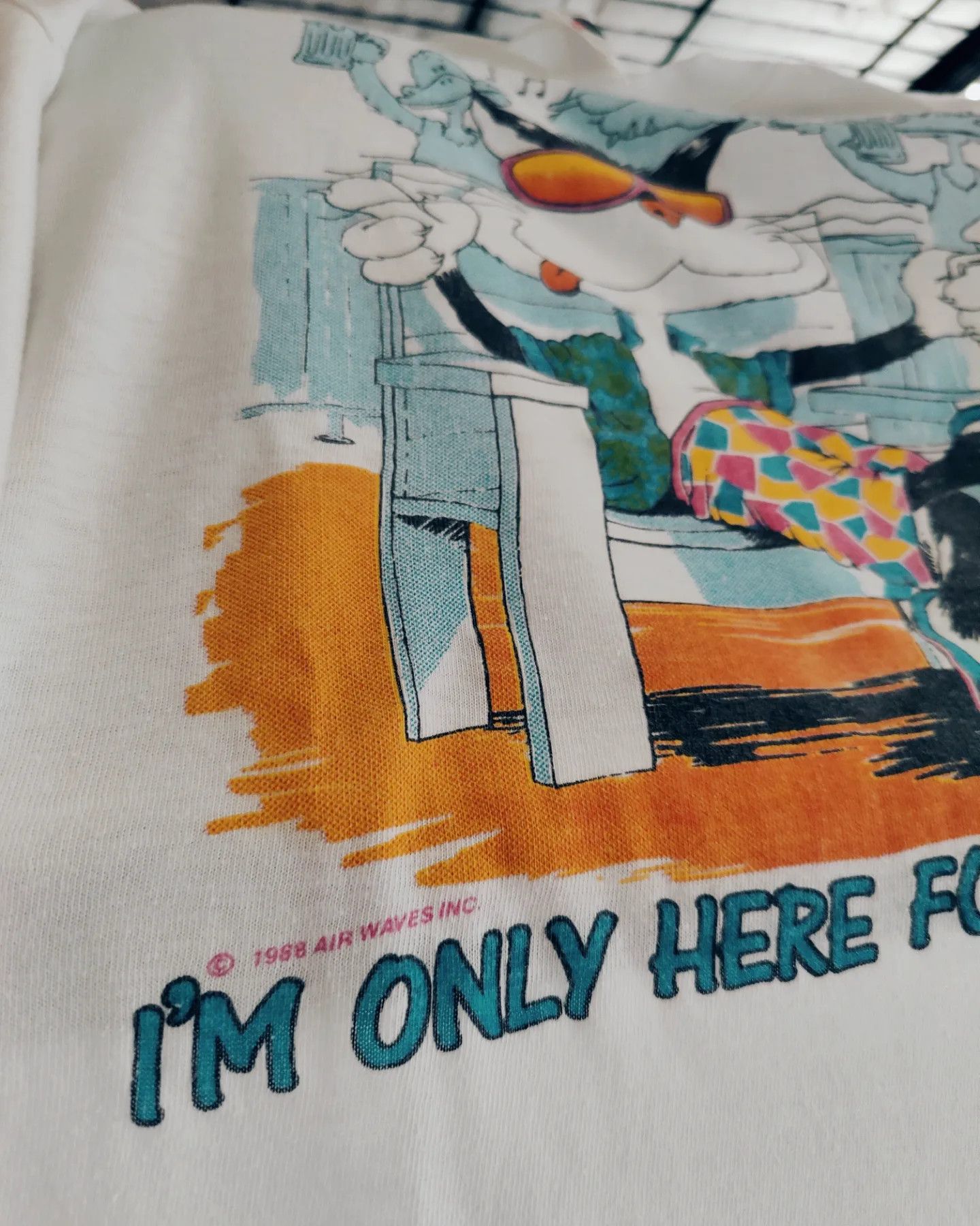 Vintage vintage 1988 Air Waves - I'm Only Here for the Beer 🍻 Size US XL / EU 56 / 4 - 2 Thumbnail