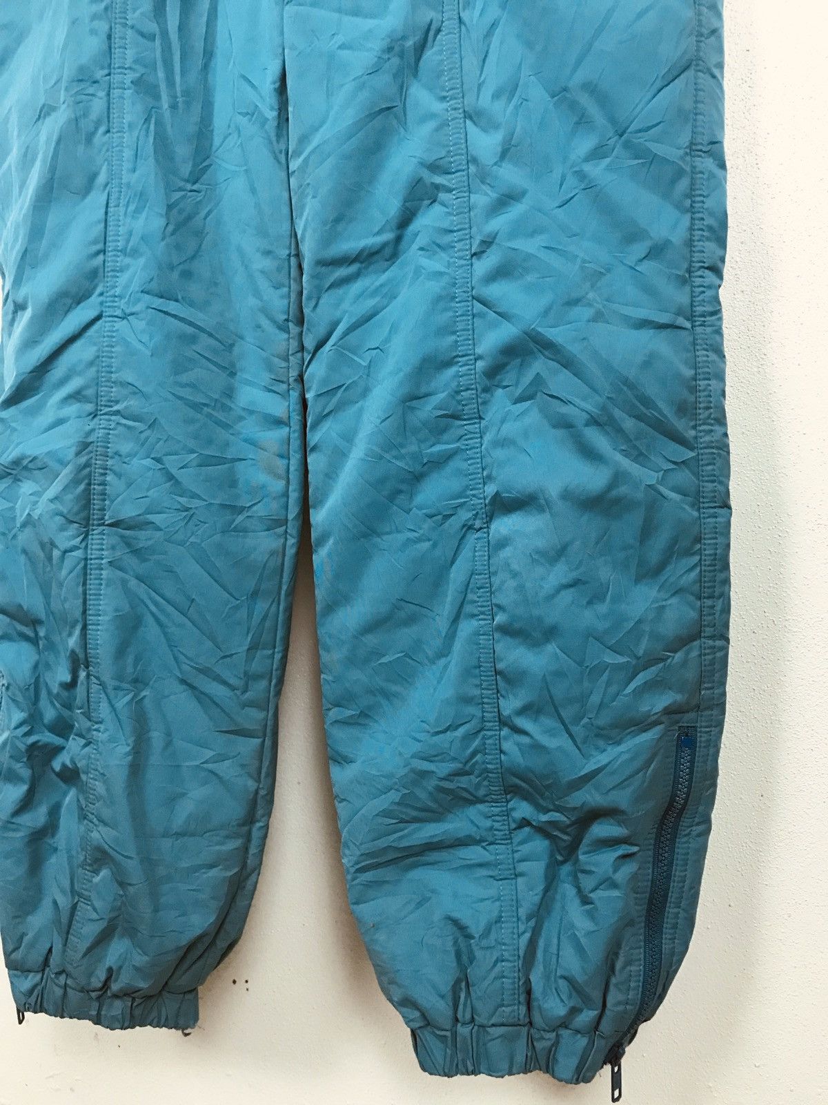 Moncler Moncler ski wear thinsulate down overall - gh1519 Size US S / EU 44-46 / 1 - 6 Thumbnail