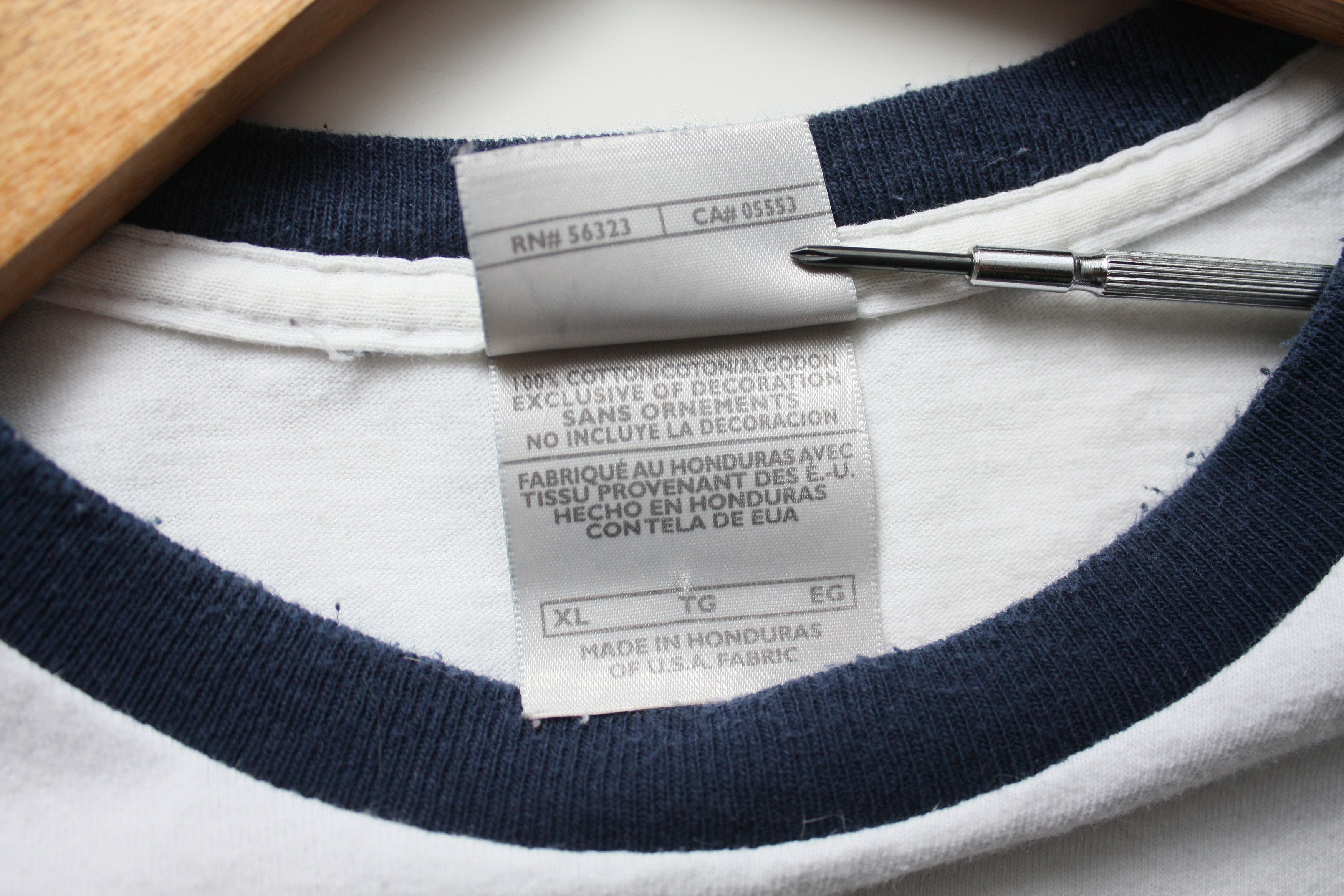 Nike Nike White Longsleeve Vintage 90s Size US XL / EU 56 / 4 - 5 Thumbnail