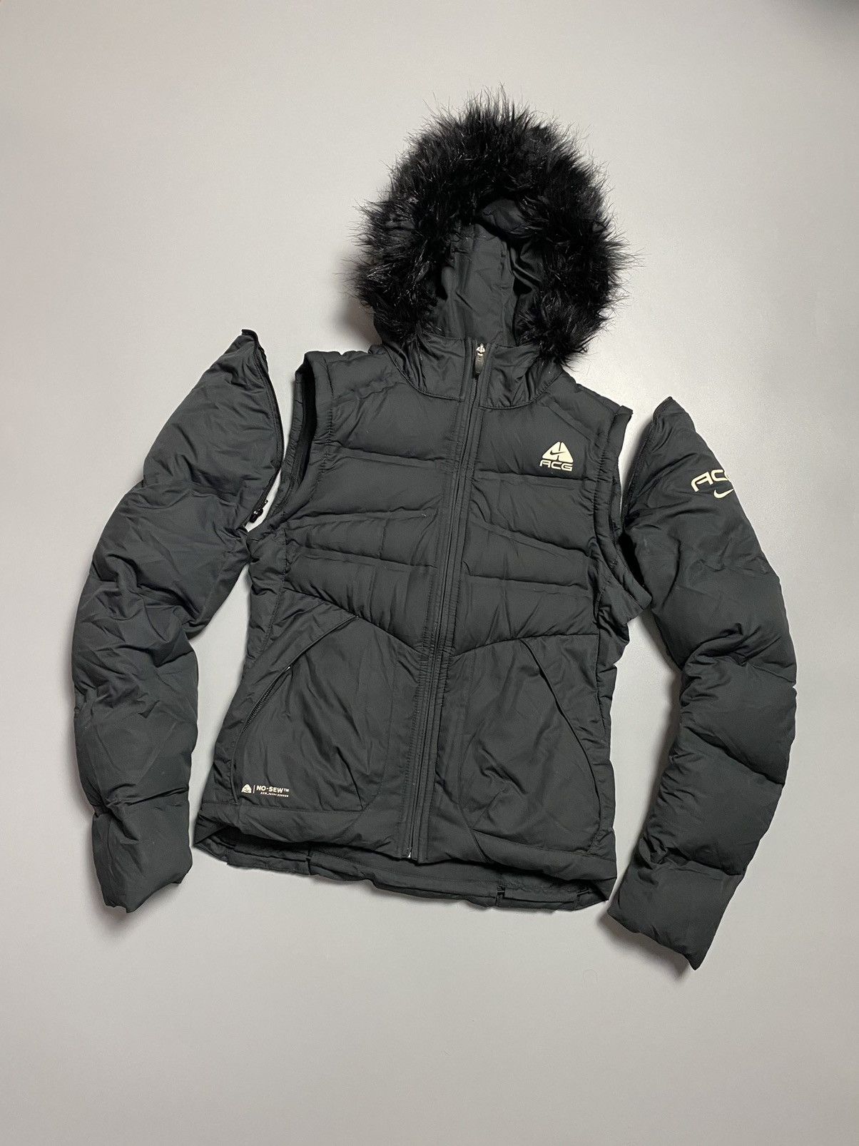 Nike ACG puffer down vintage jacket fur transformer vest