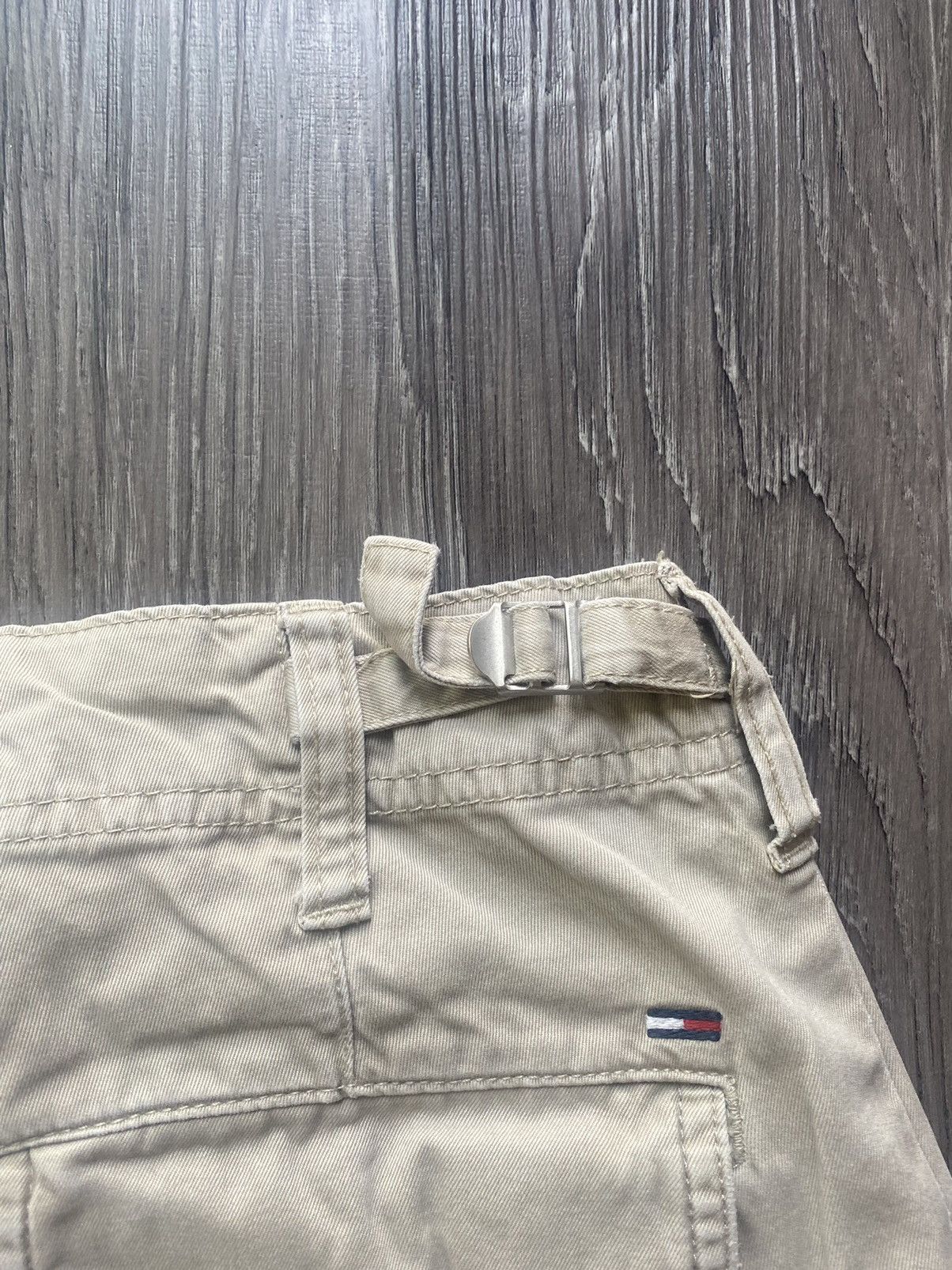 Japanese Brand Vintage Tommy Hilfiger Cargo Pants Size US 29 - 7 Thumbnail