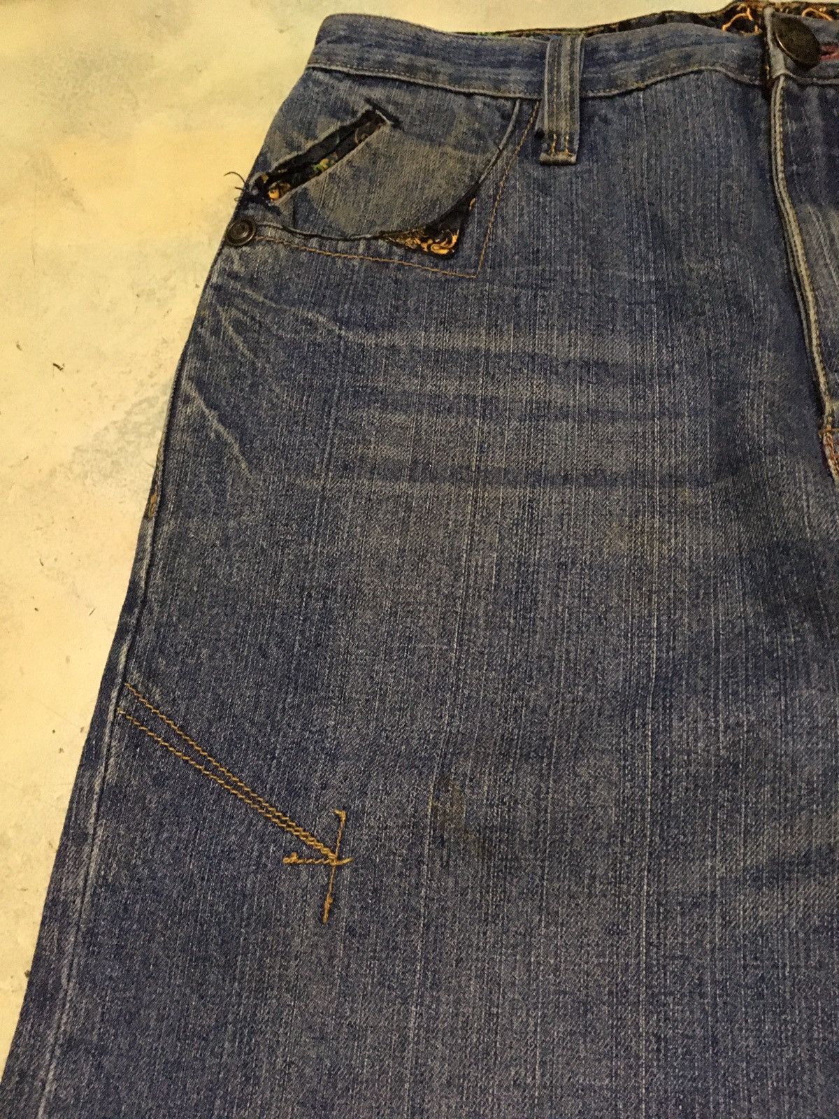 Coogi Coogi Rare Design Denim Jeans Embroidery Size US 33 - 10 Thumbnail