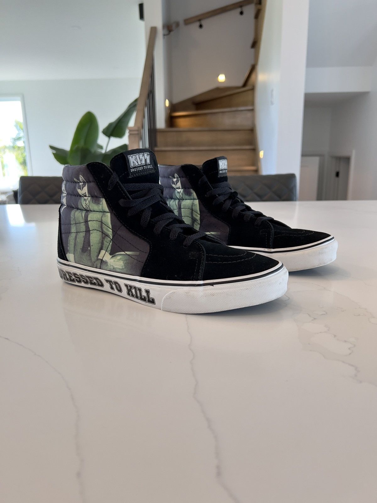 KISS × Vans WORN ONCE VANS Sk8-HI X KISS “DRESSED TO KILL COLLAB 9.5US Size US 9.5 / EU 42-43 - 4 Thumbnail