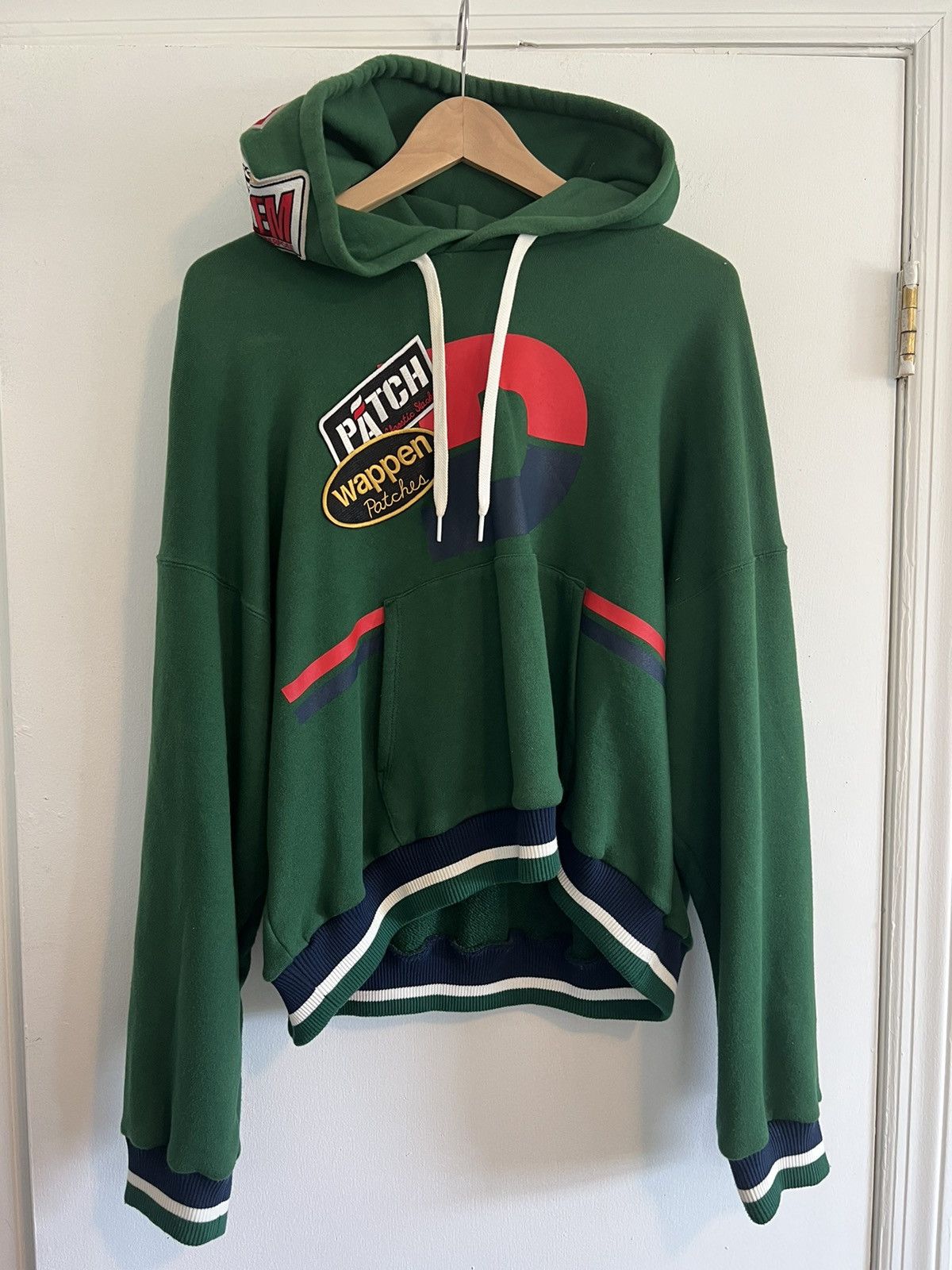 トップス doublet HIDDEN CHAOS EMBROIDERY HOODIE Doublet Chaos Embroidery Hoodie - black | Garmentory