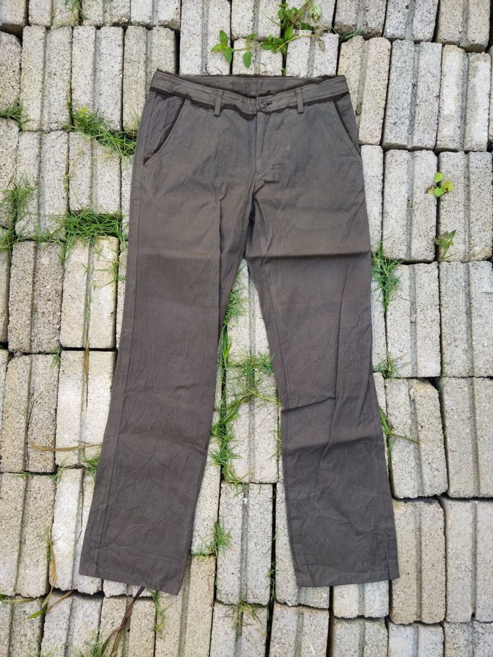 image of i.s Sunaokuwahara Issey Miyake Pants in Army Green, Men's (Size 30)