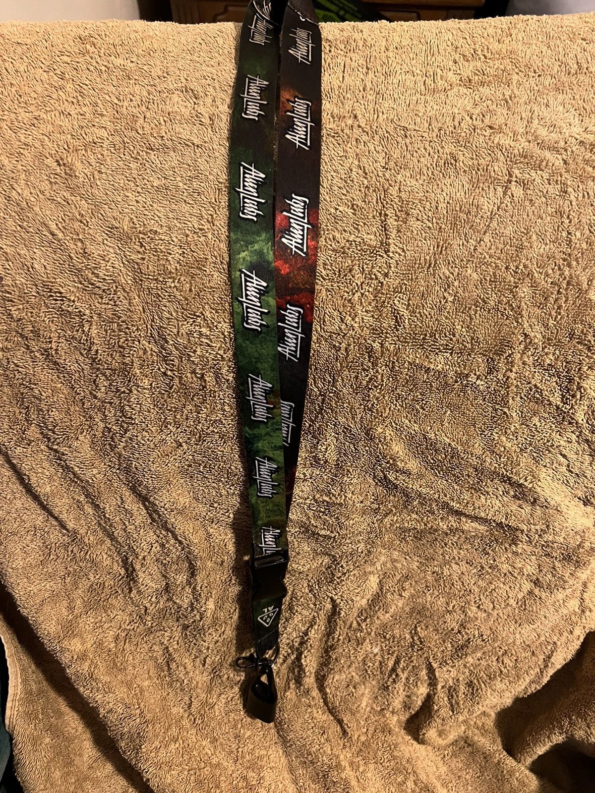 Alien labs hotsell / connected cannabis lanyard Florida