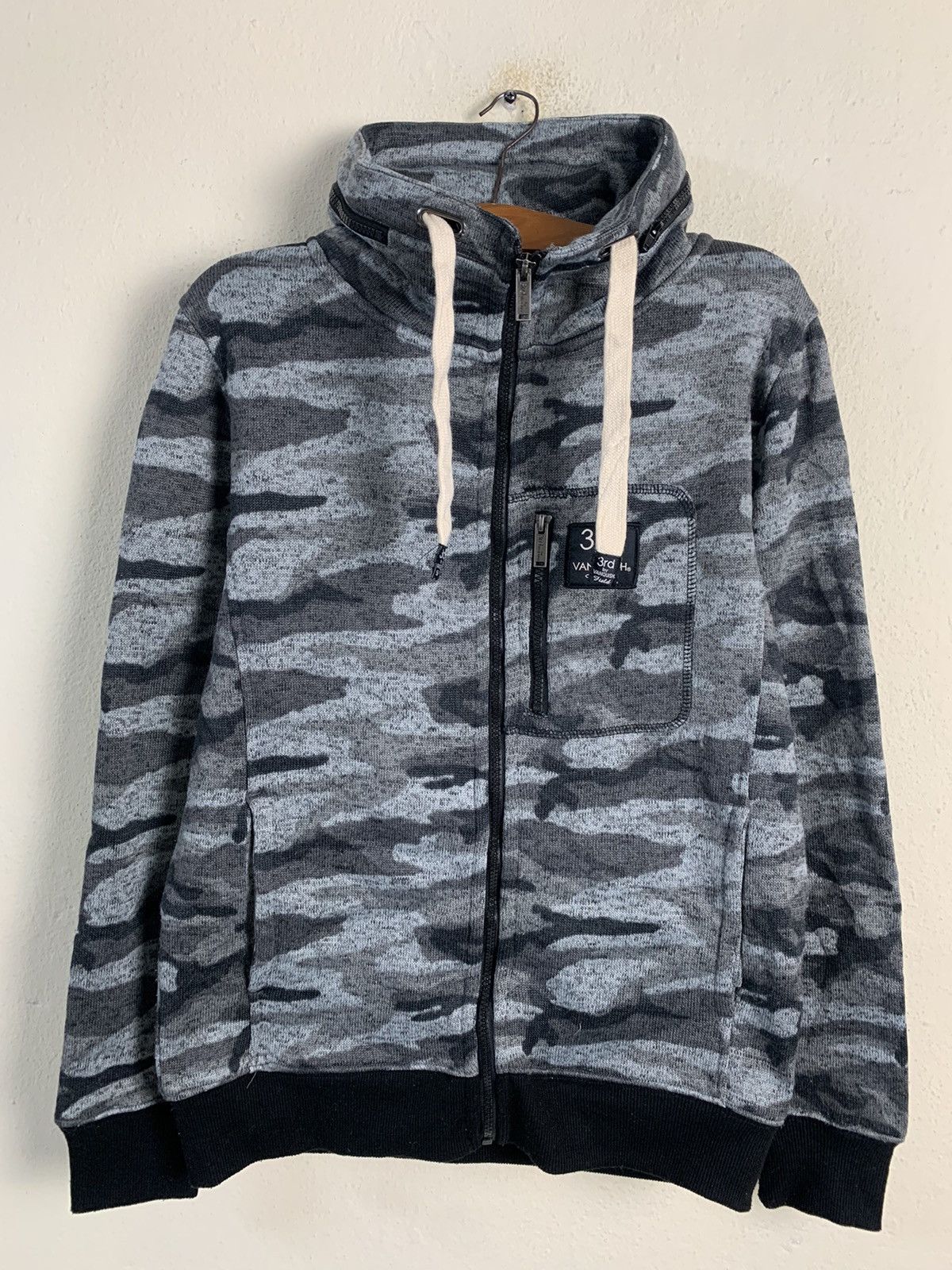 image of Vanquish Camo Jacket in Gray Camo, Men's (Size Medium)