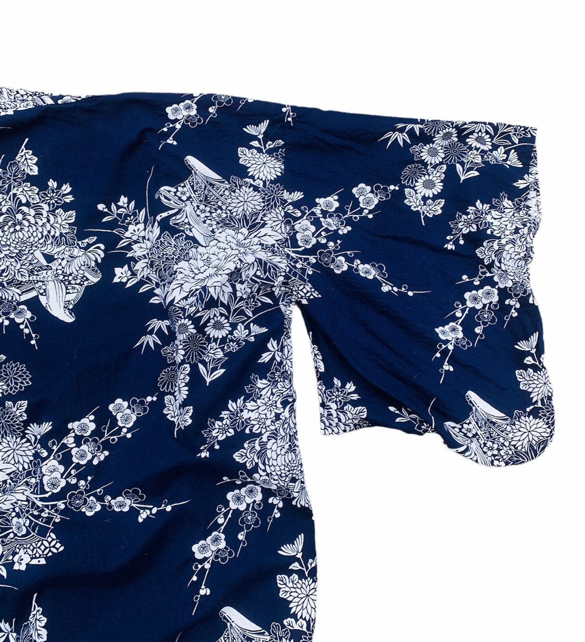 Japanese Brand × Vintage VINTAGE KIMONO SAKURA JAPAN FLORAL LONG MADE IN JAPAN Size US L / EU 52-54 / 3 - 4 Thumbnail
