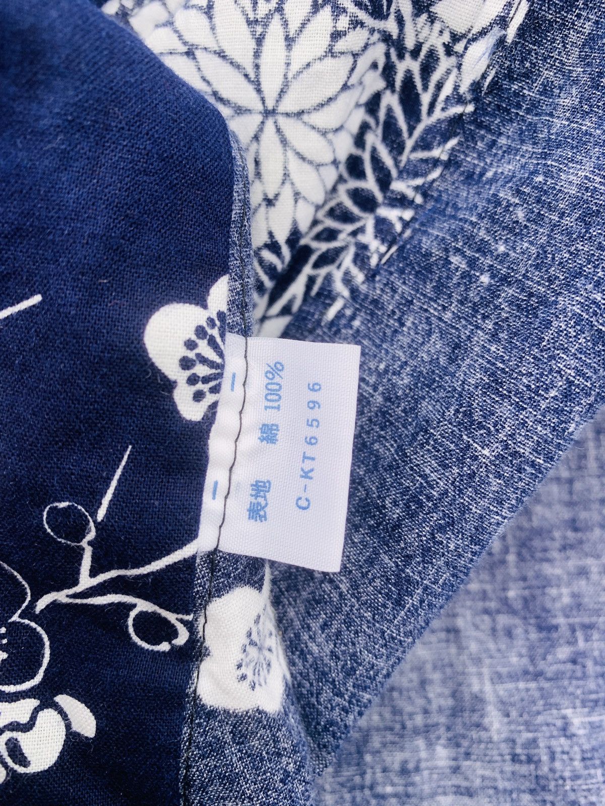 Japanese Brand × Vintage VINTAGE KIMONO SAKURA JAPAN FLORAL LONG MADE IN JAPAN Size US L / EU 52-54 / 3 - 7 Thumbnail