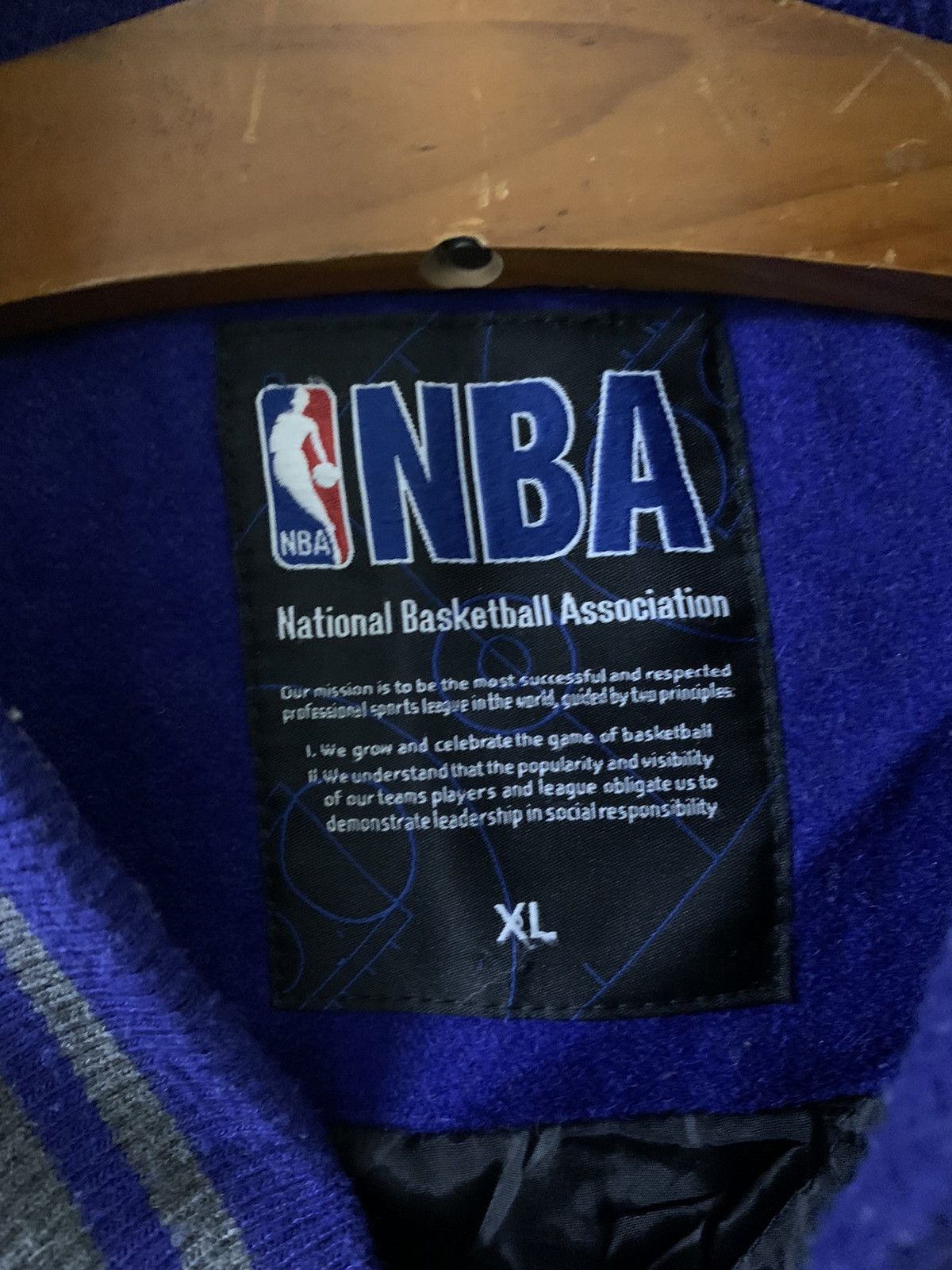 NBA NBA Philadelphia Warriors Jacket Size US XL / EU 56 / 4 - 5 Thumbnail