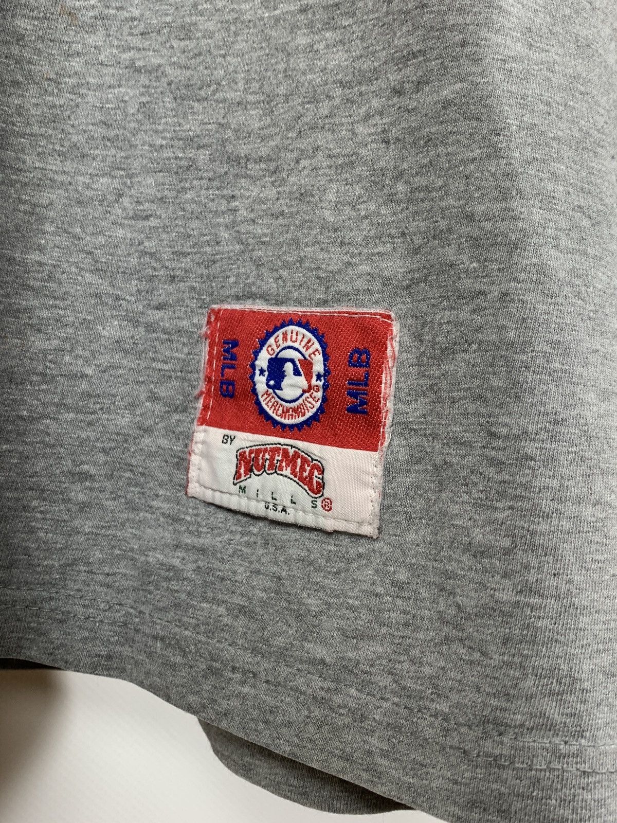 MLB 1996 Vintage Oakland Athletics Wile E.Coyote Nutmeg MLB Tee Size US XL / EU 56 / 4 - 9 Thumbnail