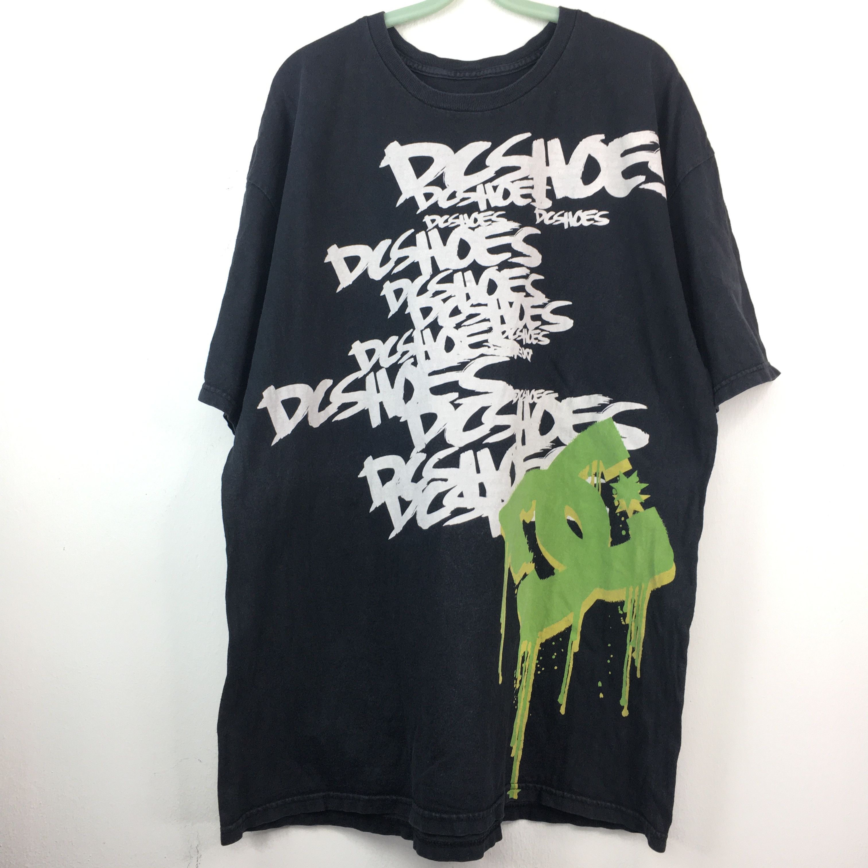 Dc Shoes Big Logo Short Sleeve Tshirt