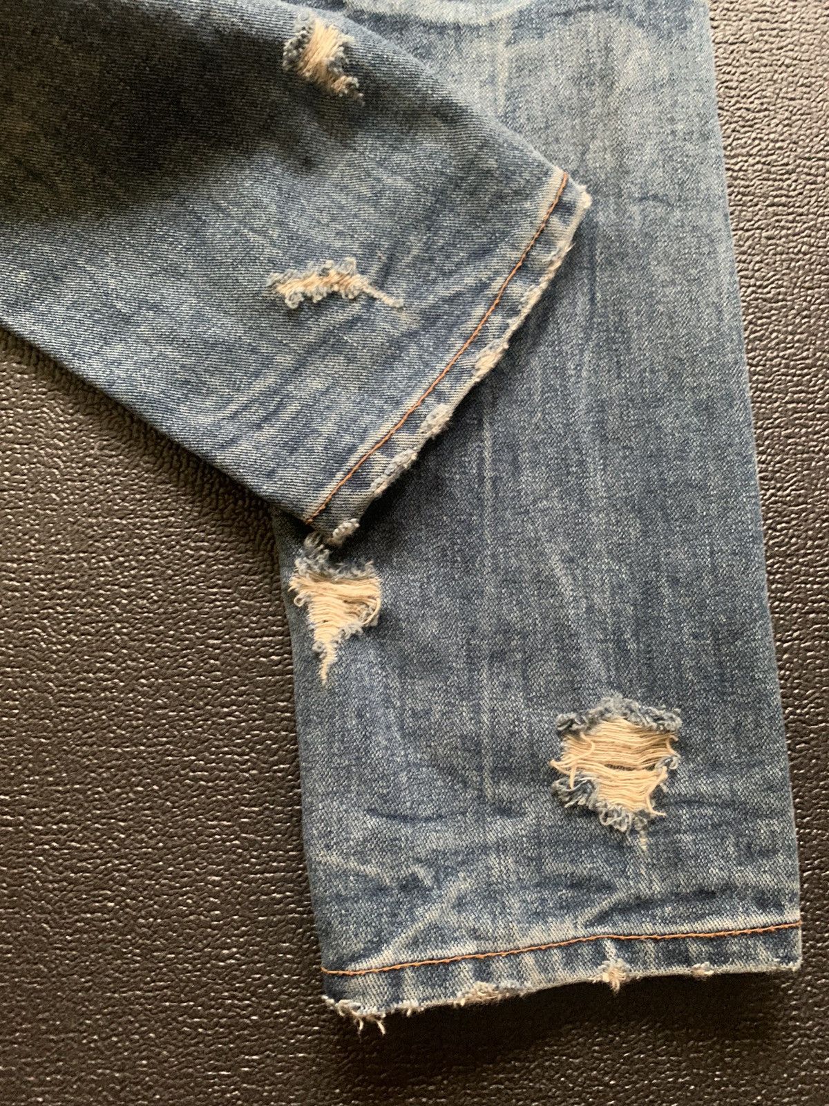 Japanese Brand Distressed Jeans Skull Logo Size US 33 - 16 Thumbnail