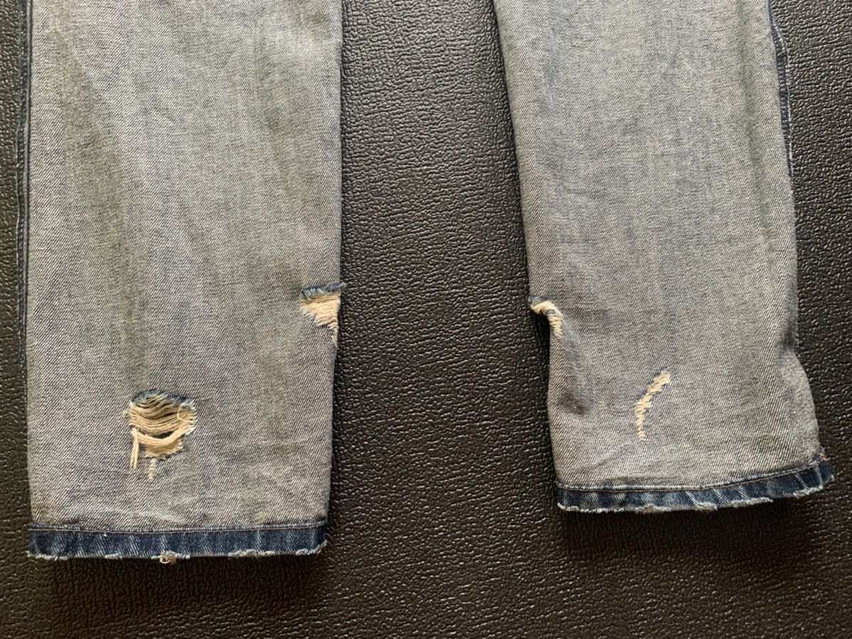 Japanese Brand Distressed Jeans Skull Logo Size US 33 - 19 Thumbnail