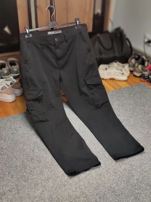 Japanese Brand Vintage 90's Cargo Pants Travis Scott Japan Black Hype Size US 34 / EU 50 - 10 Thumbnail
