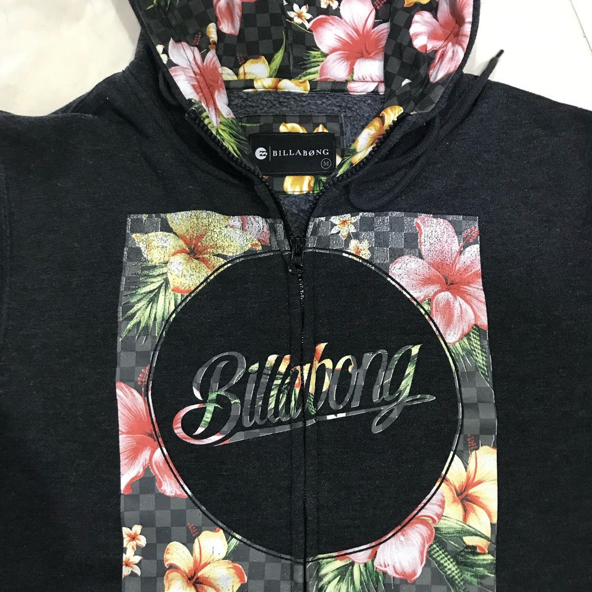 Billabong × Japanese Brand BILLABONG Hoodie Big Spellout Nice Design Size M Size US M / EU 48-50 / 2 - 11 Thumbnail