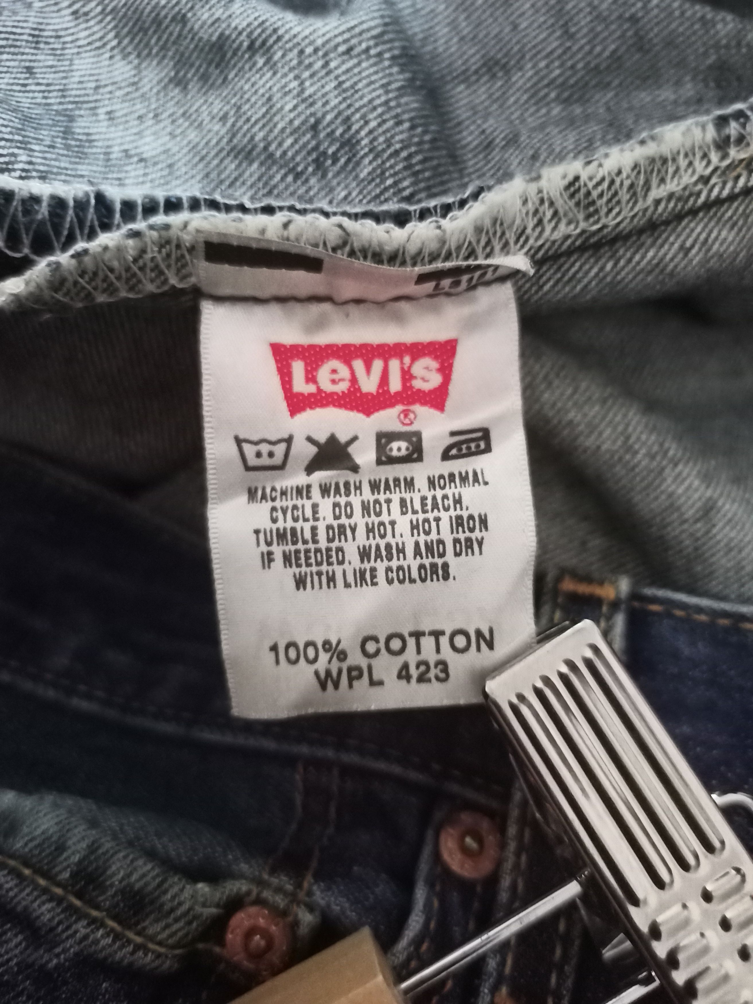 Levi's Vintage Levi's 501 Faded Blue Distressed Jeans Size US 36 / EU 52 - 23 Thumbnail