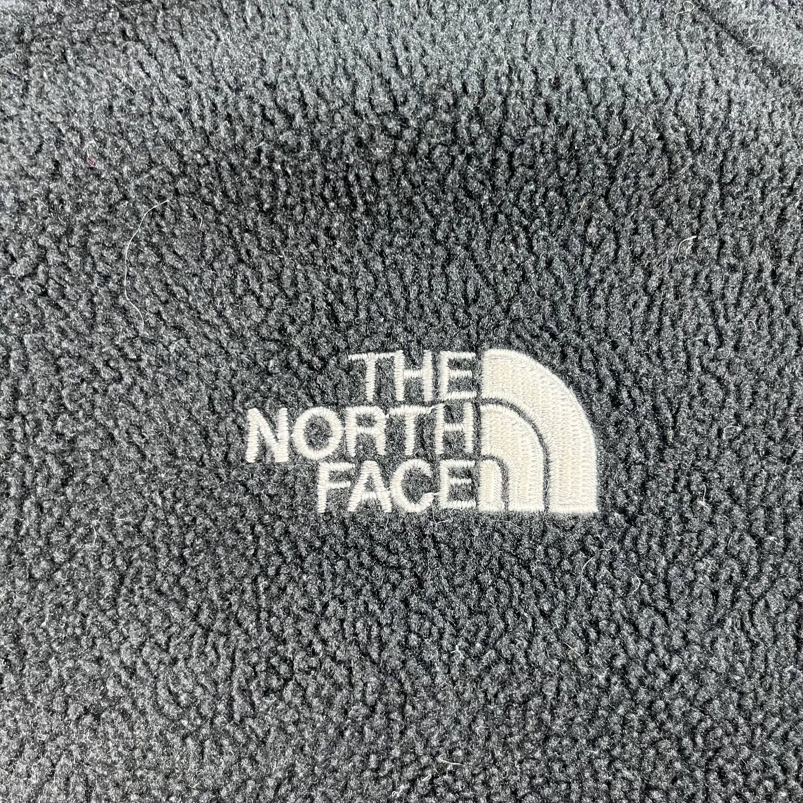 The North Face Vintage The North Face Fleece Jacket Black Polartec Full Zip Size XS / US 0-2 / IT 36-38 - 3 Thumbnail
