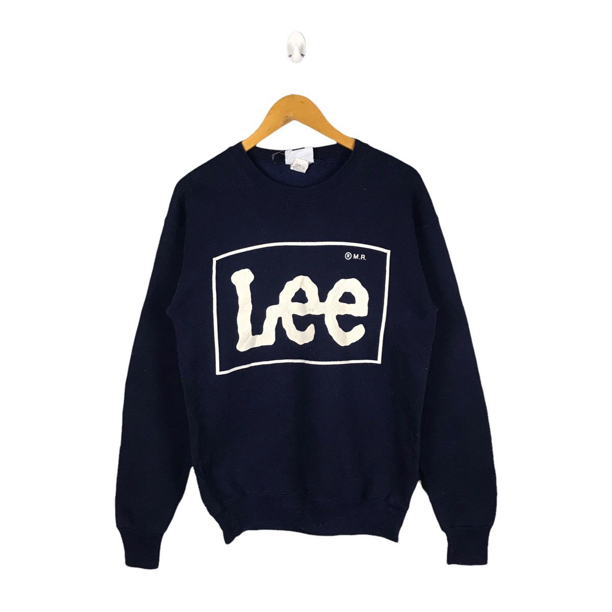 Lee