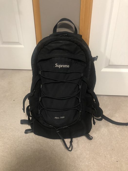 Supreme box hot sale logo backpack