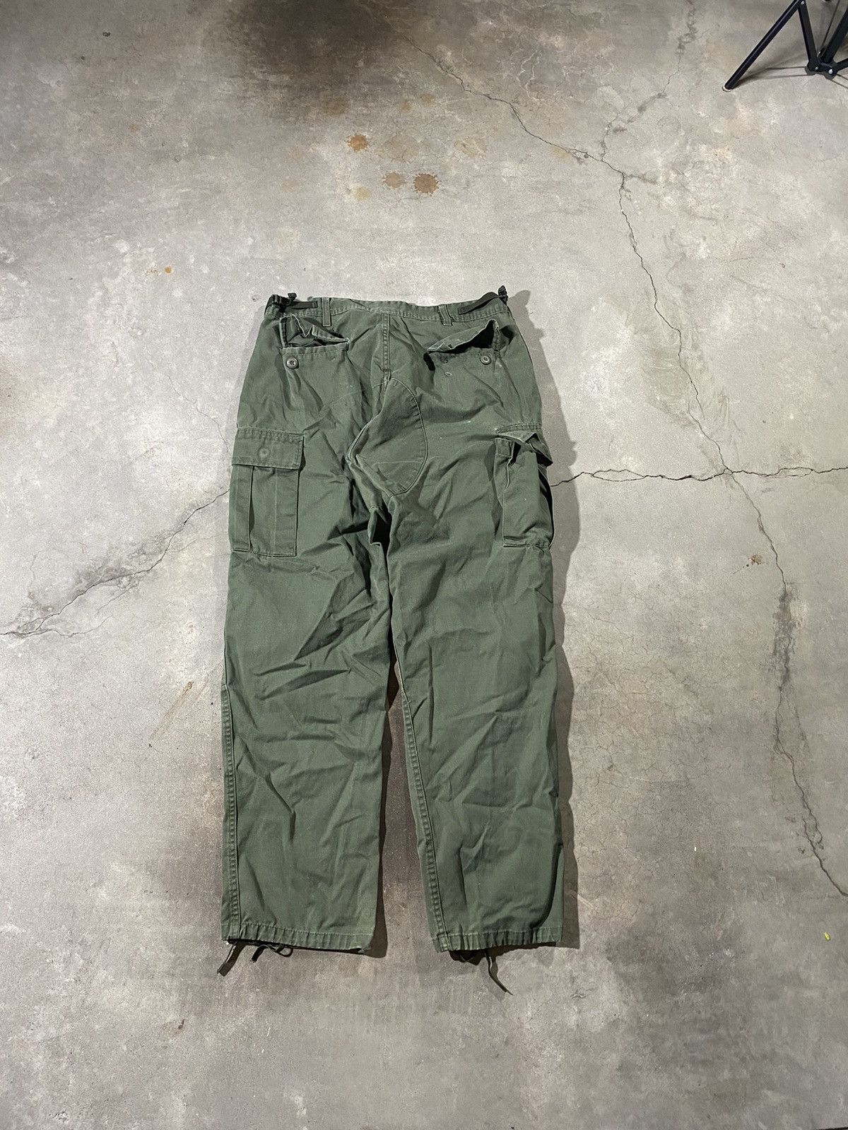 Vintage Vintage OG-107 Military Cargo Pants Size US 34 / EU 50 - 2 Thumbnail