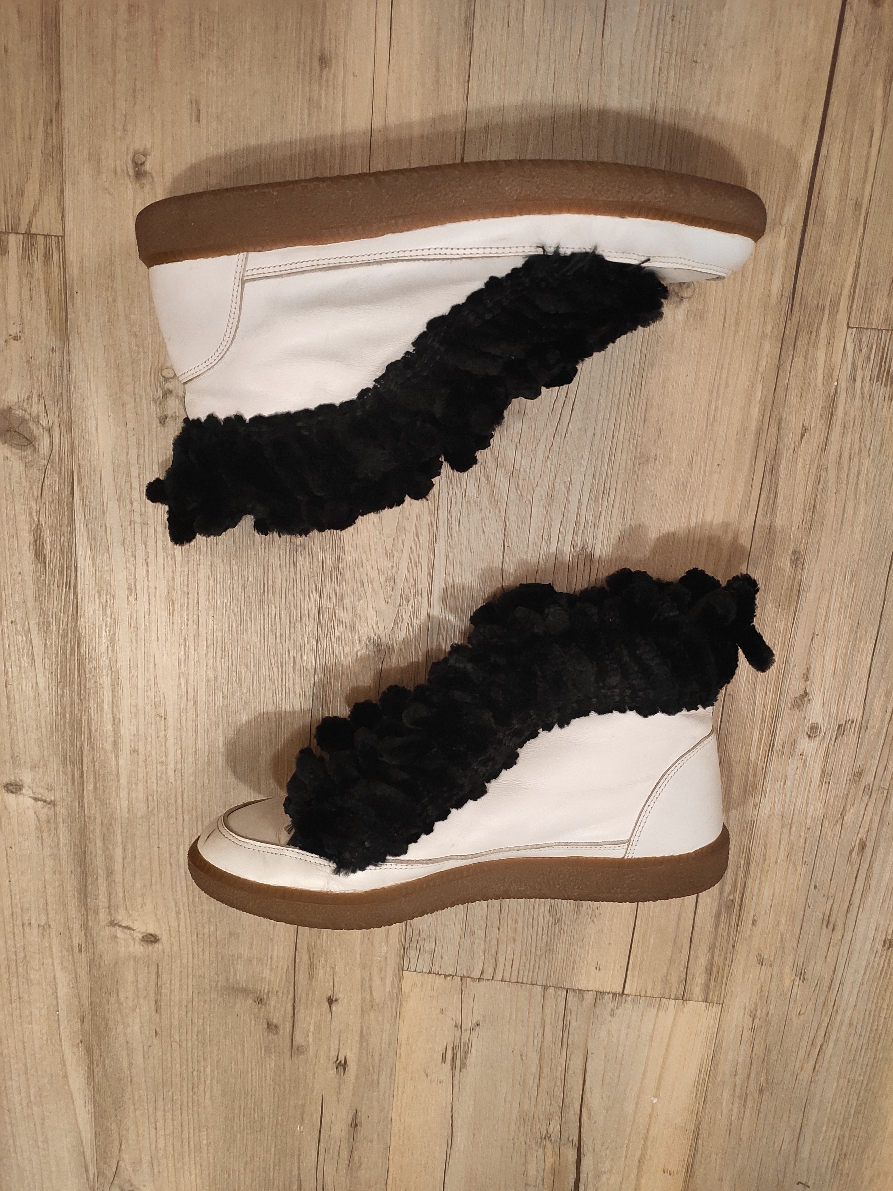 Bernhard Willhelm RARE white hi tops.Like Jacquemus or Martin Margiela Size US 9 / IT 39 - 2 Thumbnail