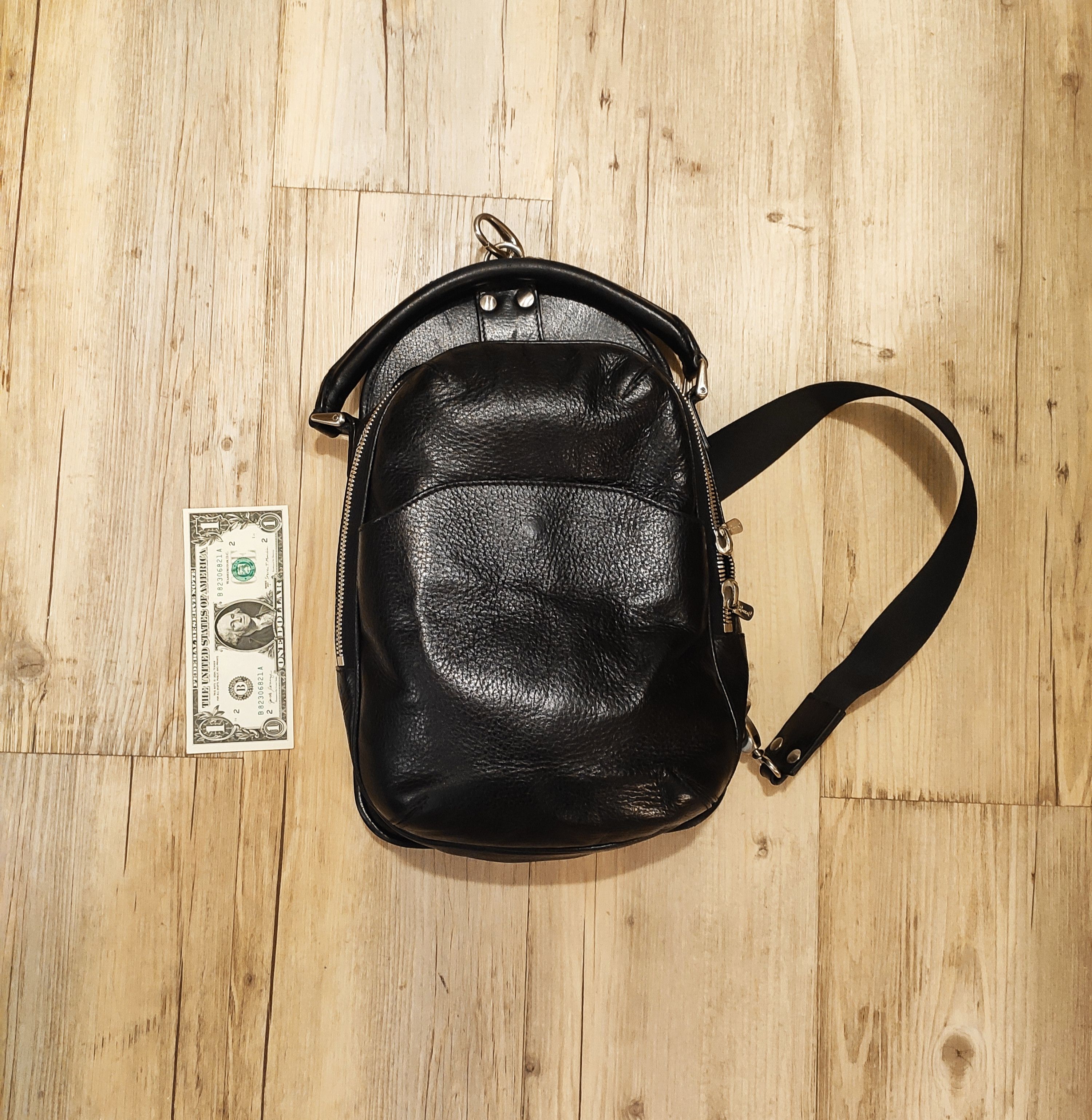 RoccoP Single strap leather backpack.Like Hermes or Louis Vuitton Size ONE SIZE - 6 Thumbnail