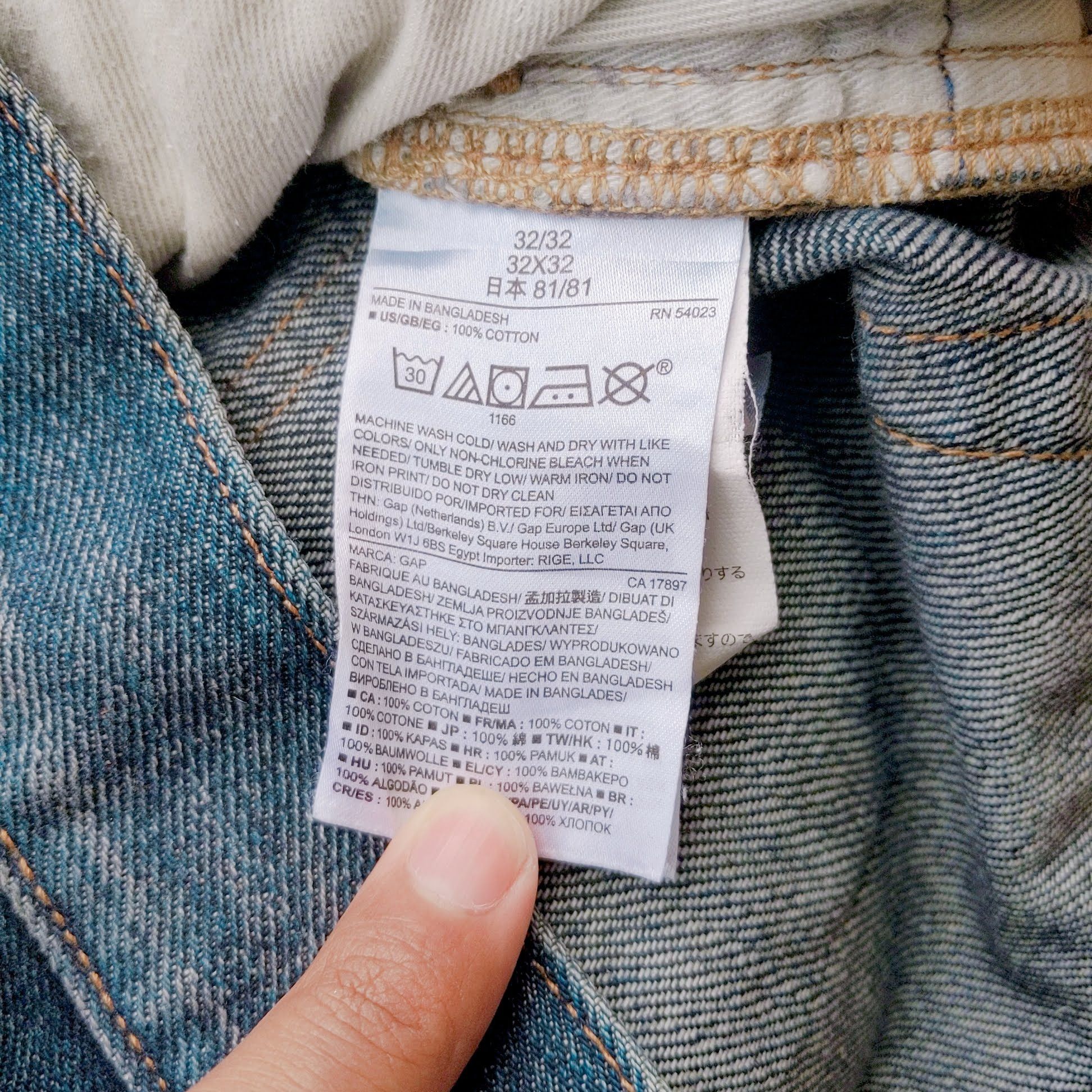 Japanese Brand Vintage Japanese Faded Distressed Denim Jeans Pants W34 Size US 34 / EU 50 - 11 Thumbnail
