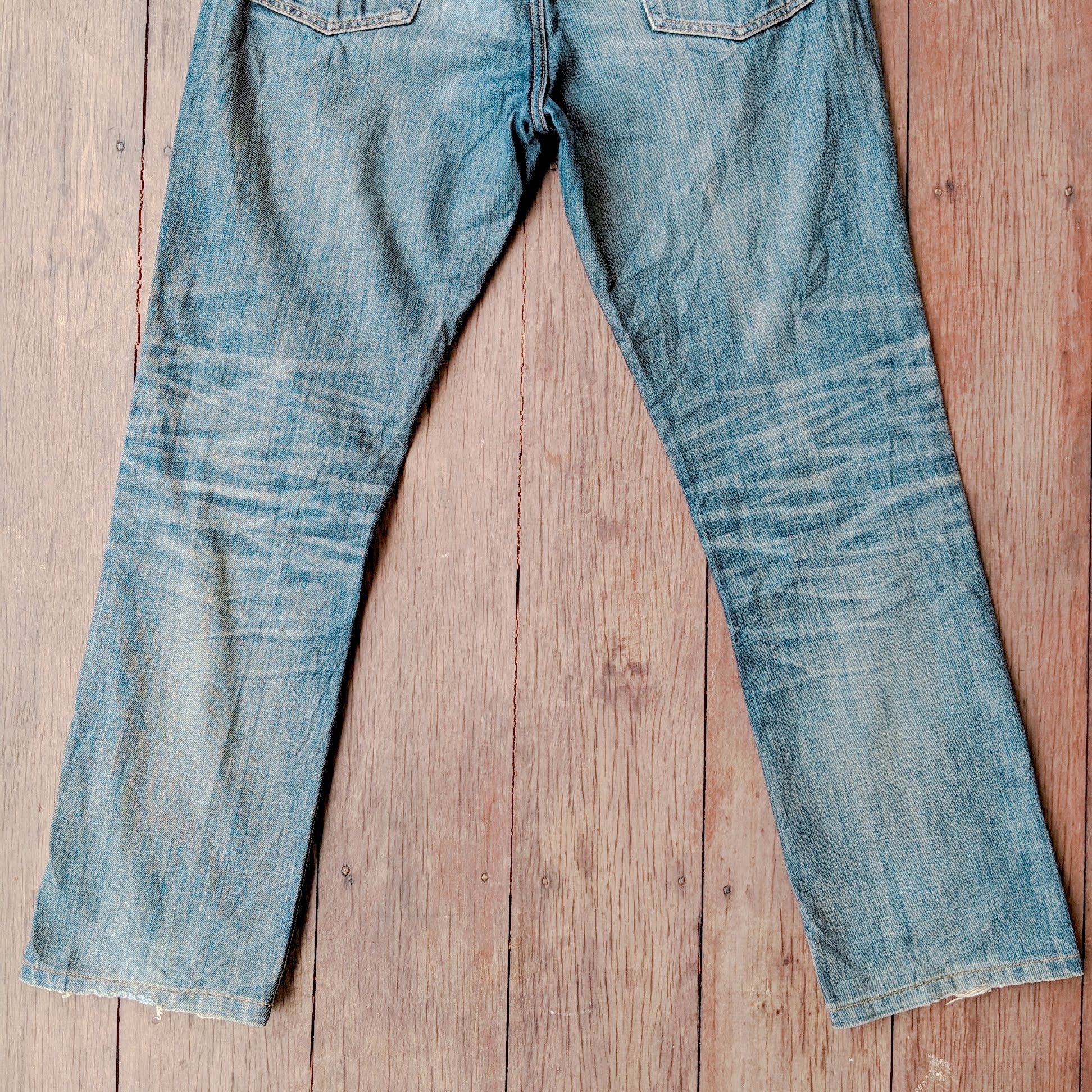 Japanese Brand Vintage Japanese Faded Distressed Denim Jeans Pants W34 Size US 34 / EU 50 - 9 Thumbnail