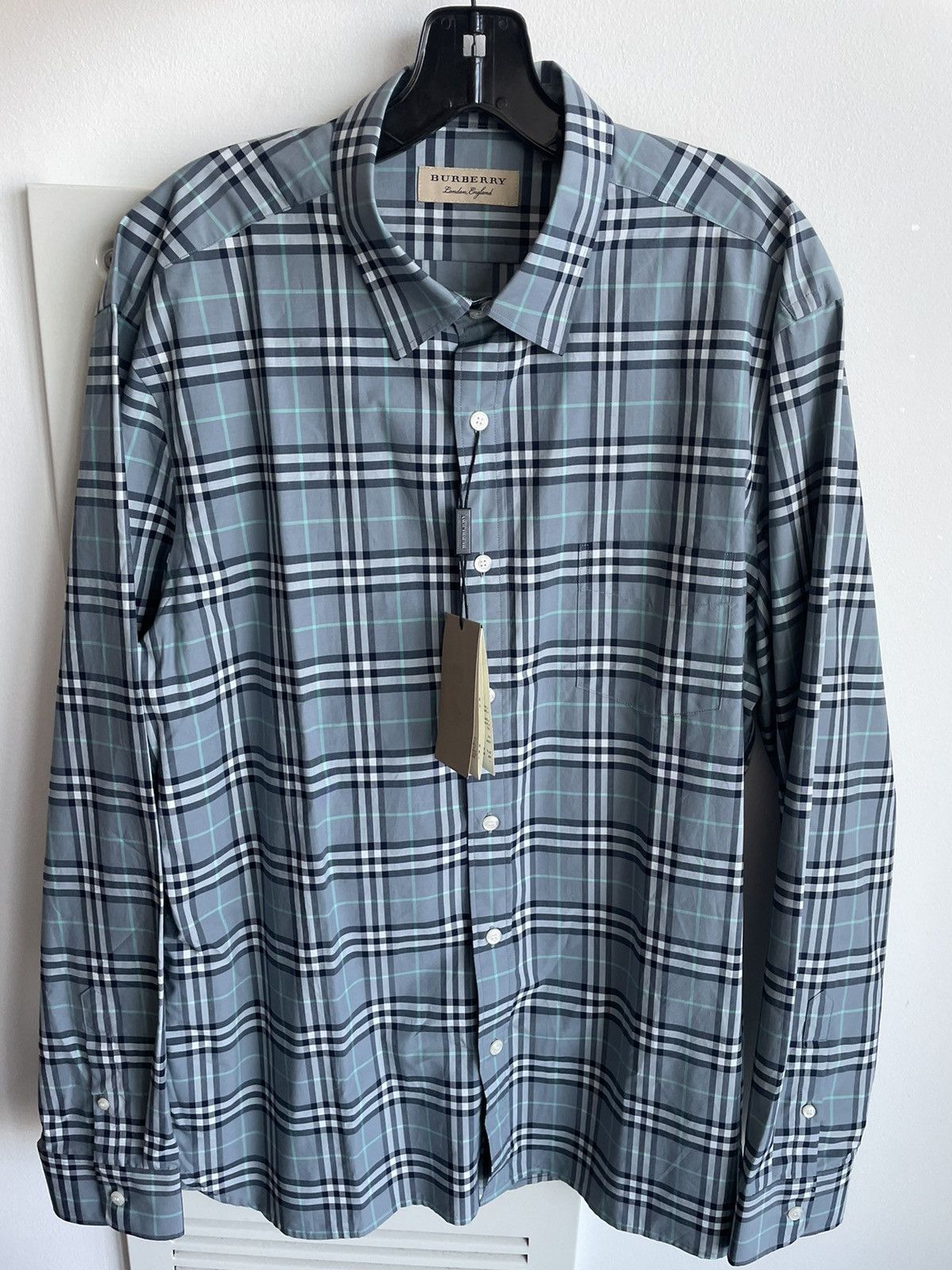 Burberry Brand New Rare British Classic Iconic Burberry Check Shirt Size US L / EU 52-54 / 3 - 11 Thumbnail