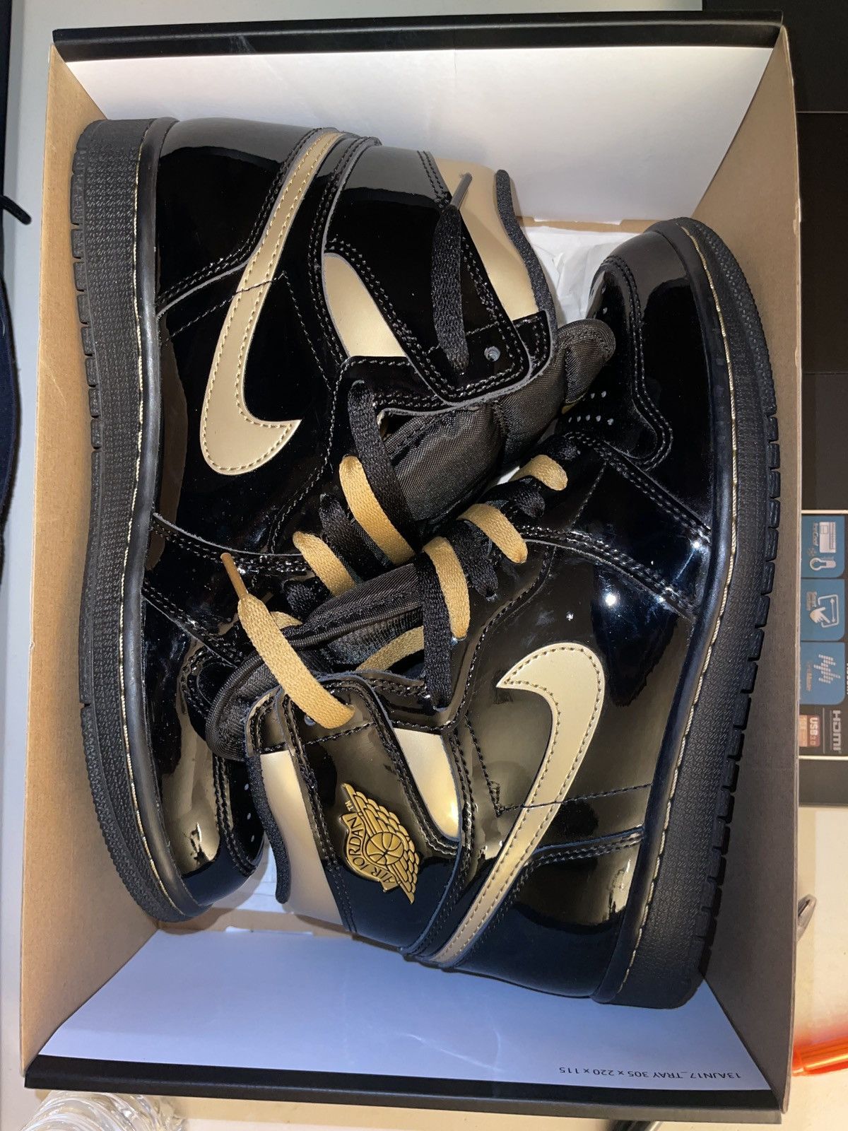 Nike Air Jordan Lift Off 'Black Metallic Gold' | Grailed