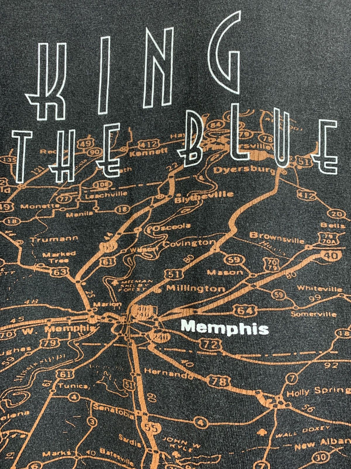 Band Tees 1996 Vintage B.B King Of The Blues World Tour Faded T-Shirt Size US XL / EU 56 / 4 - 13 Thumbnail