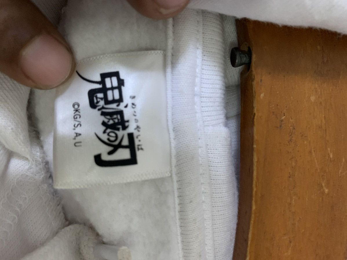 Japanese Brand Anime Kimetsi No Yaiba Hoodie Size US M / EU 48-50 / 2 - 5 Thumbnail